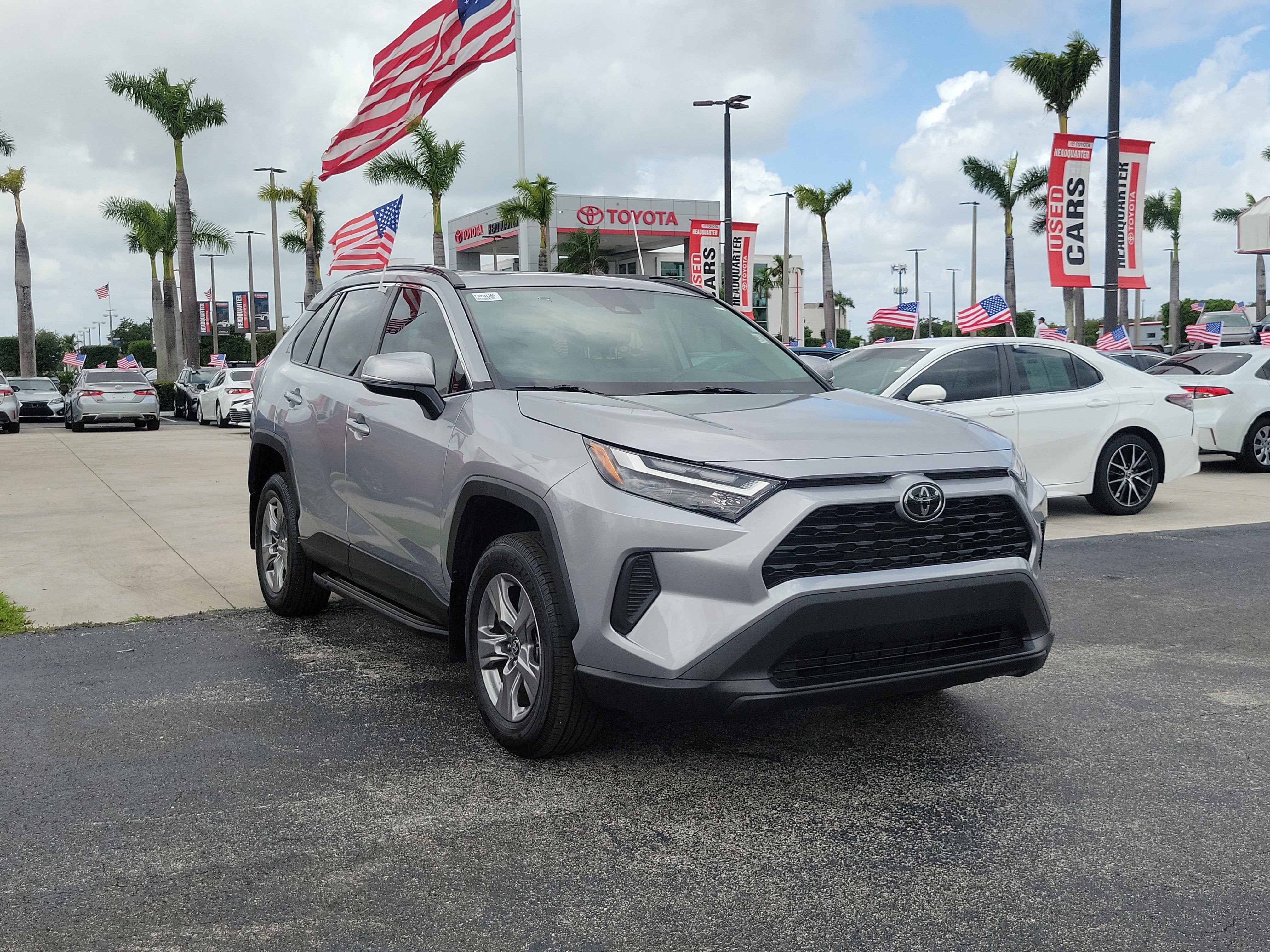 2024 Toyota RAV4 XLE