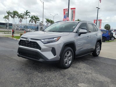 2024 Toyota RAV4 XLE
