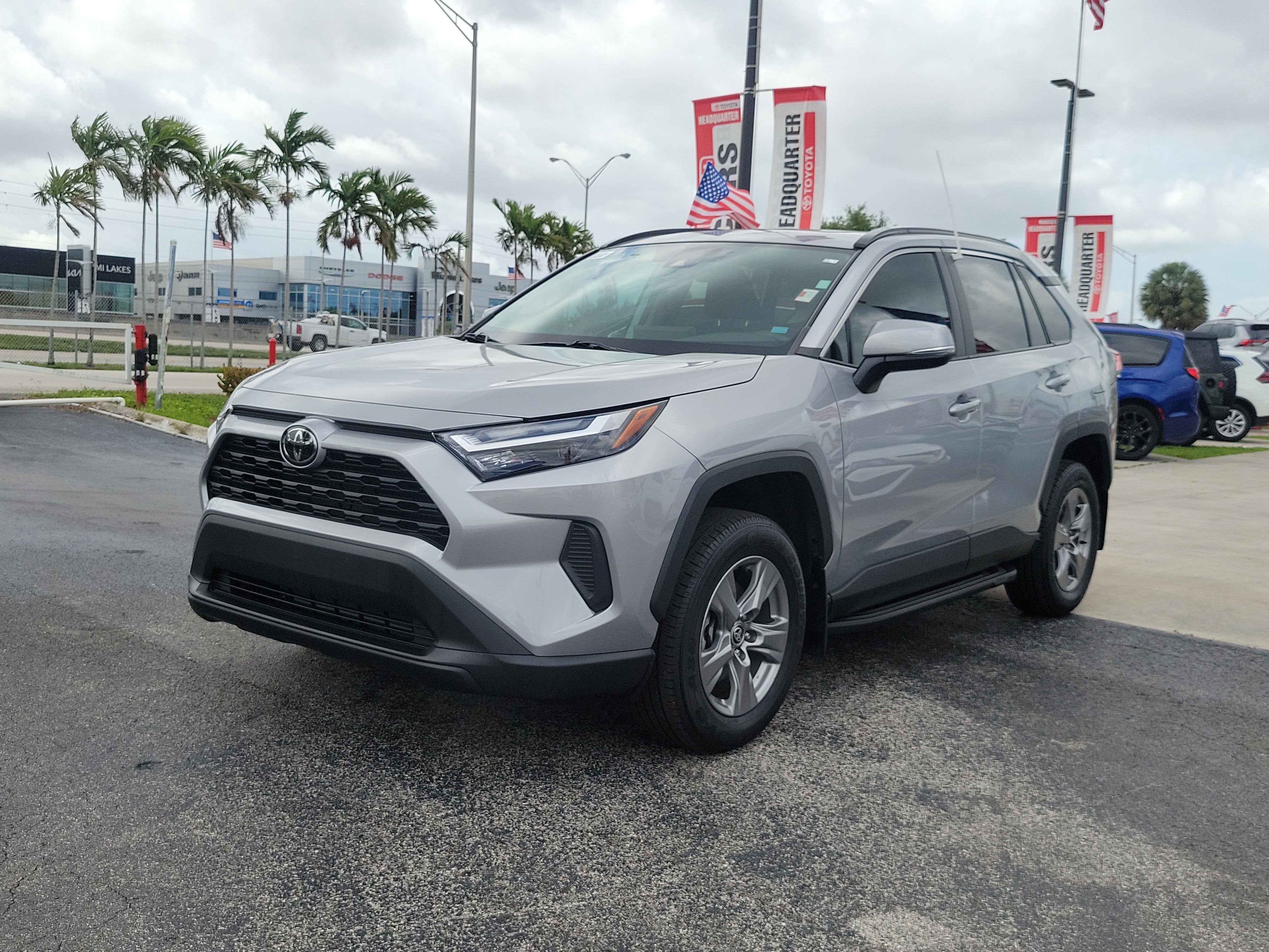 2024 Toyota RAV4 XLE