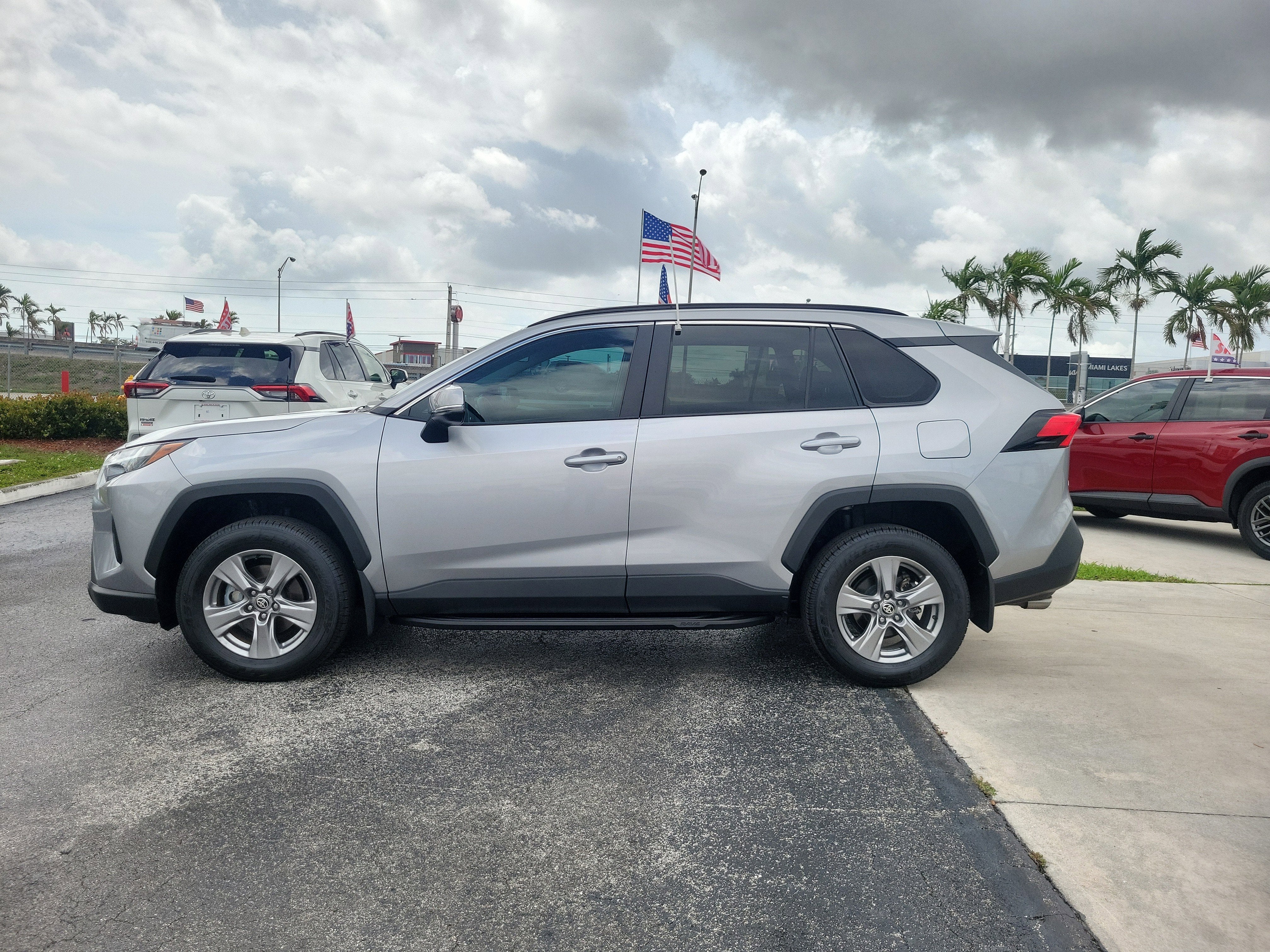 2024 Toyota RAV4 XLE