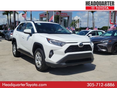 2020 Toyota RAV4 XLE