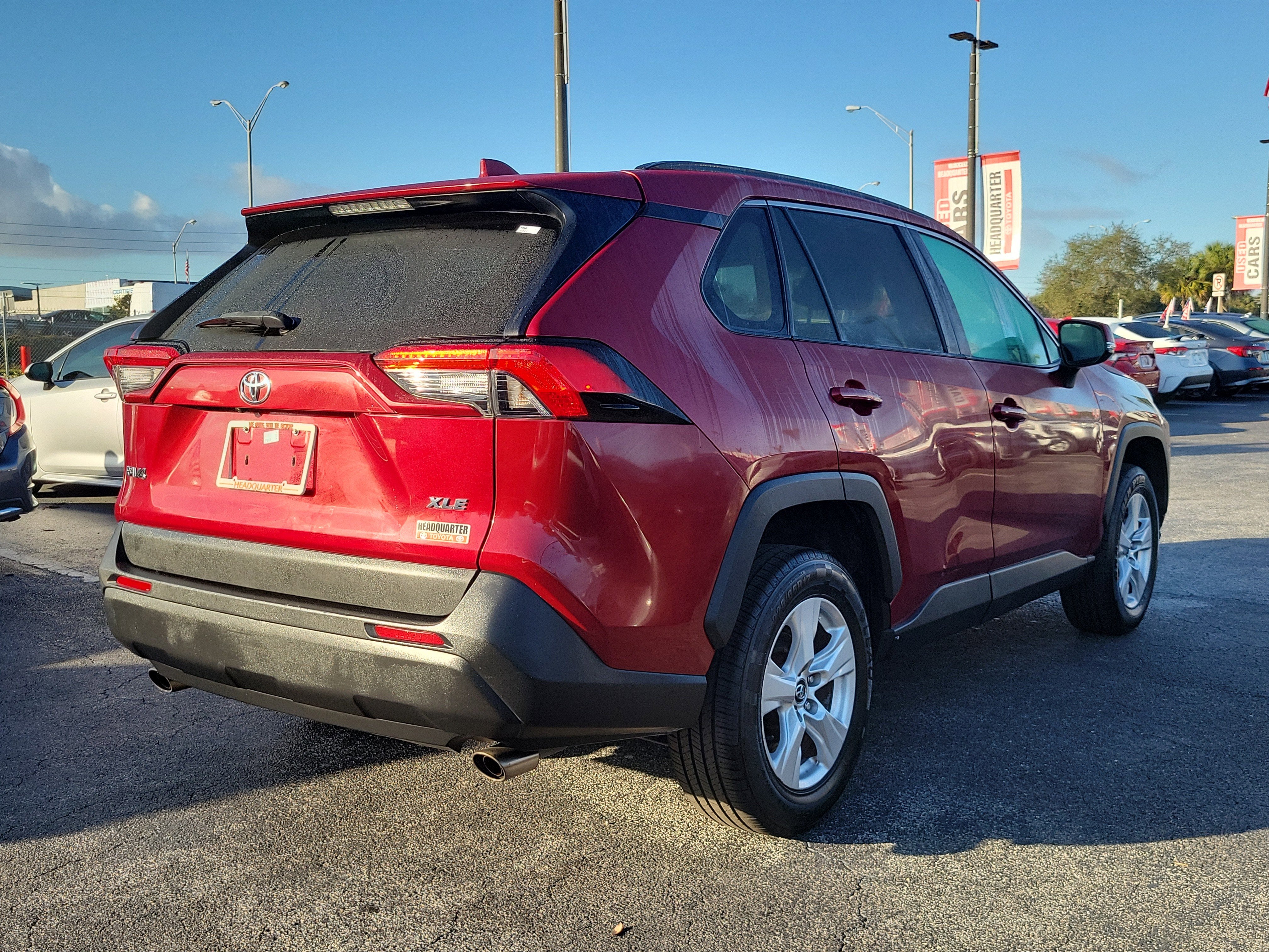 2020 Toyota RAV4 XLE