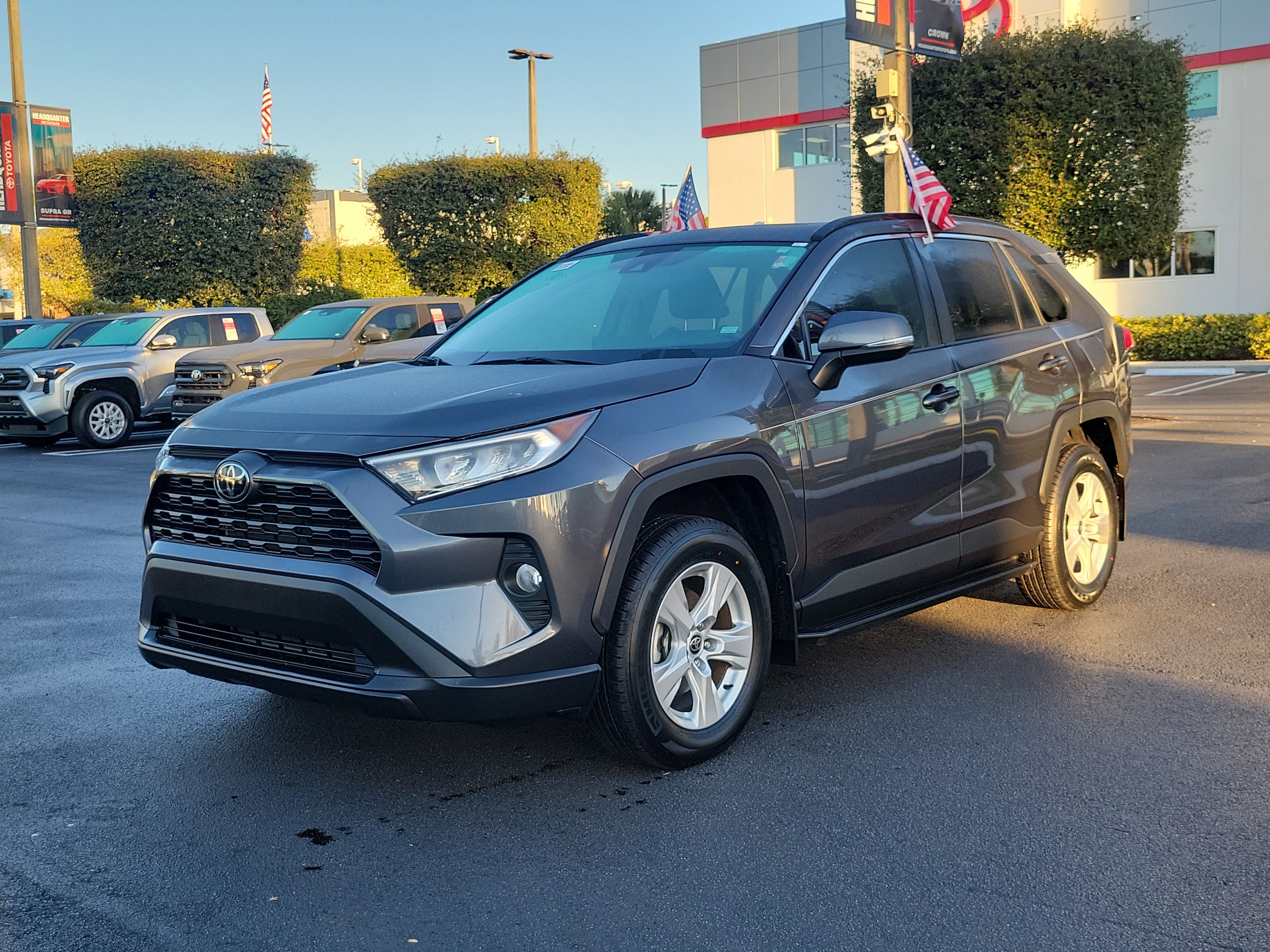 2021 Toyota RAV4 XLE