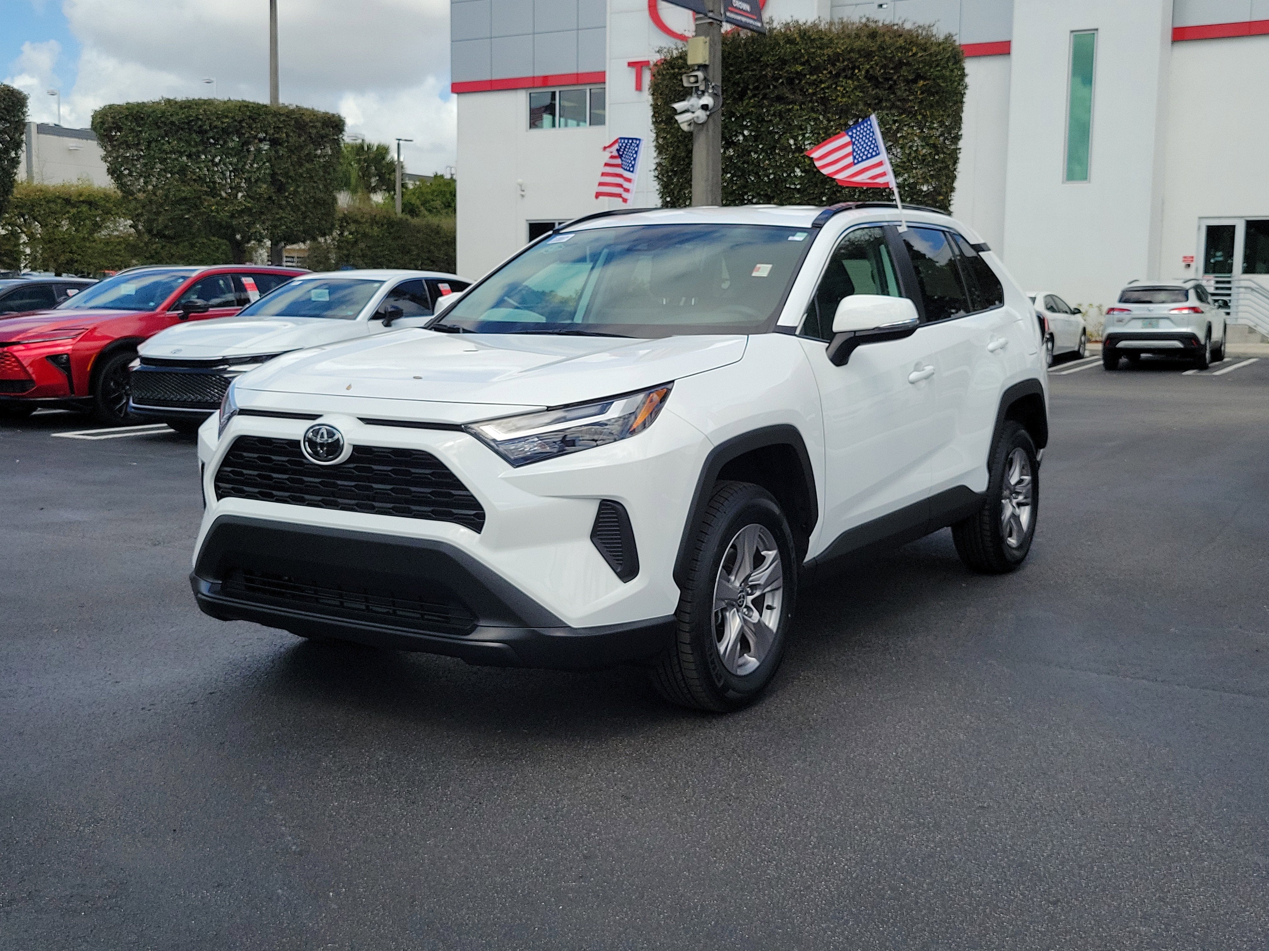 2023 Toyota RAV4 XLE