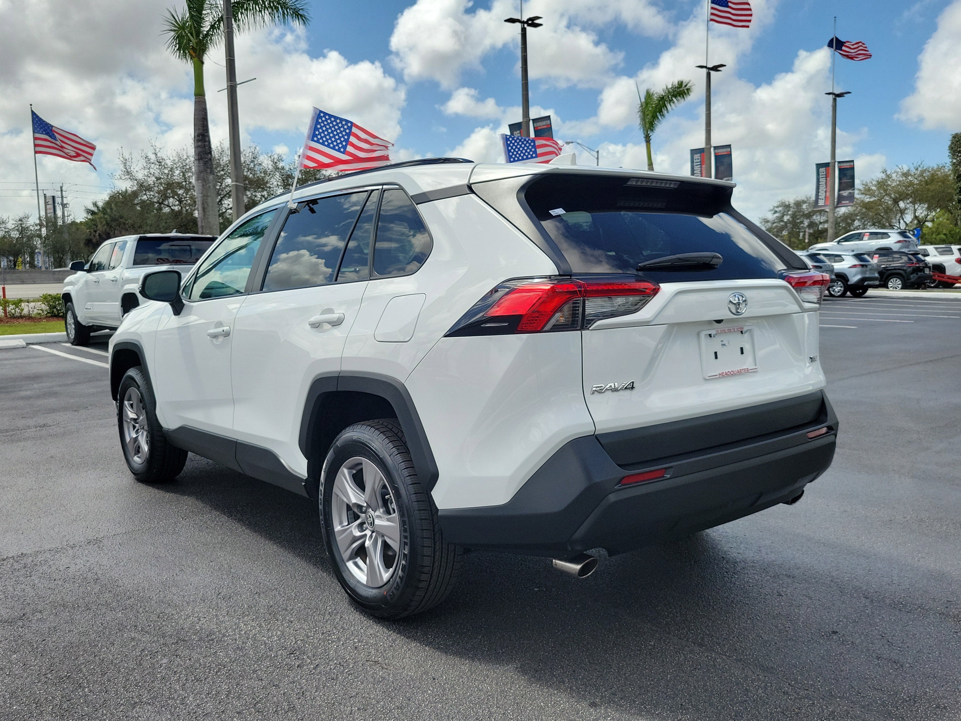 2023 Toyota RAV4 XLE