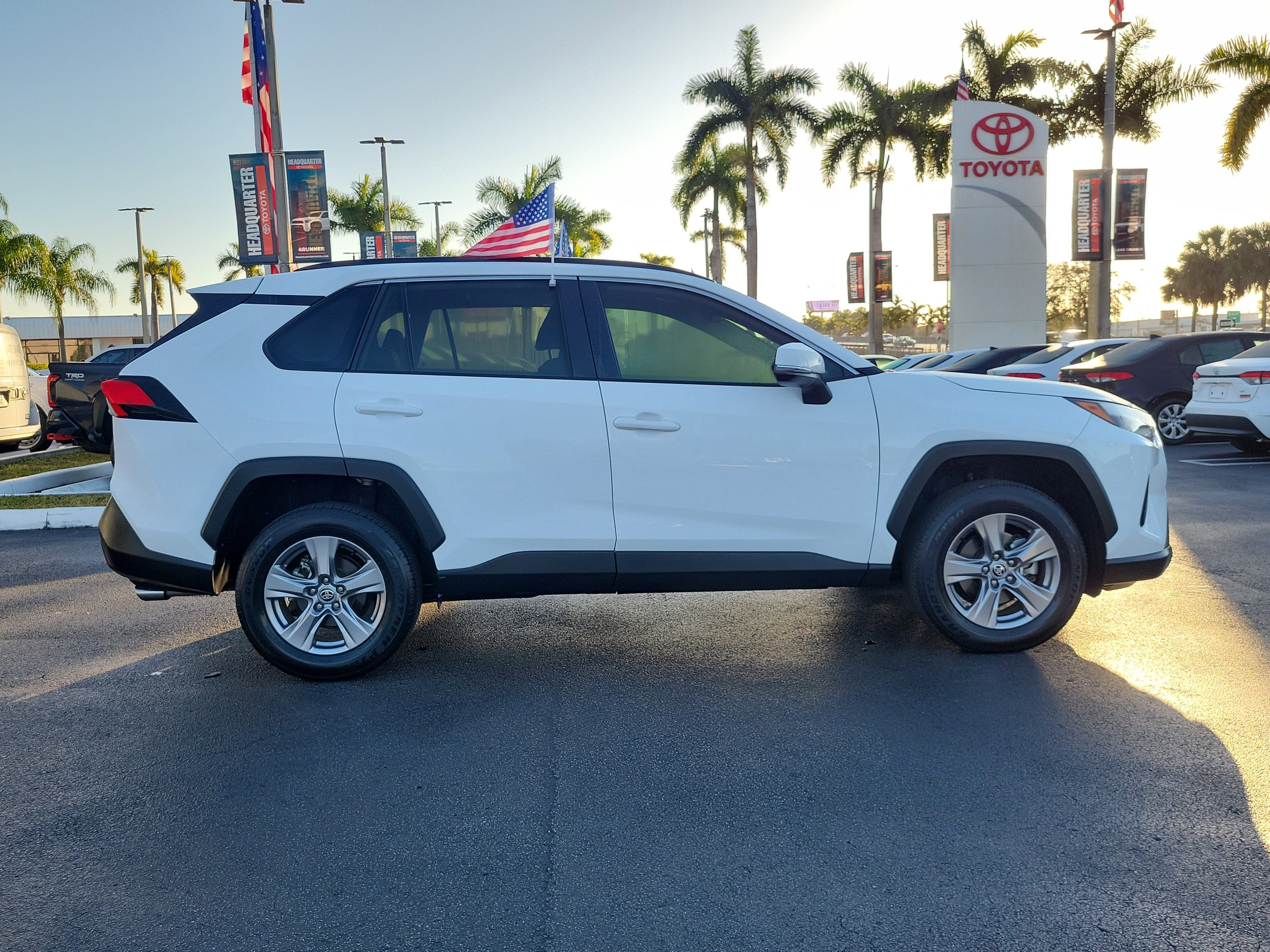 2023 Toyota RAV4 XLE