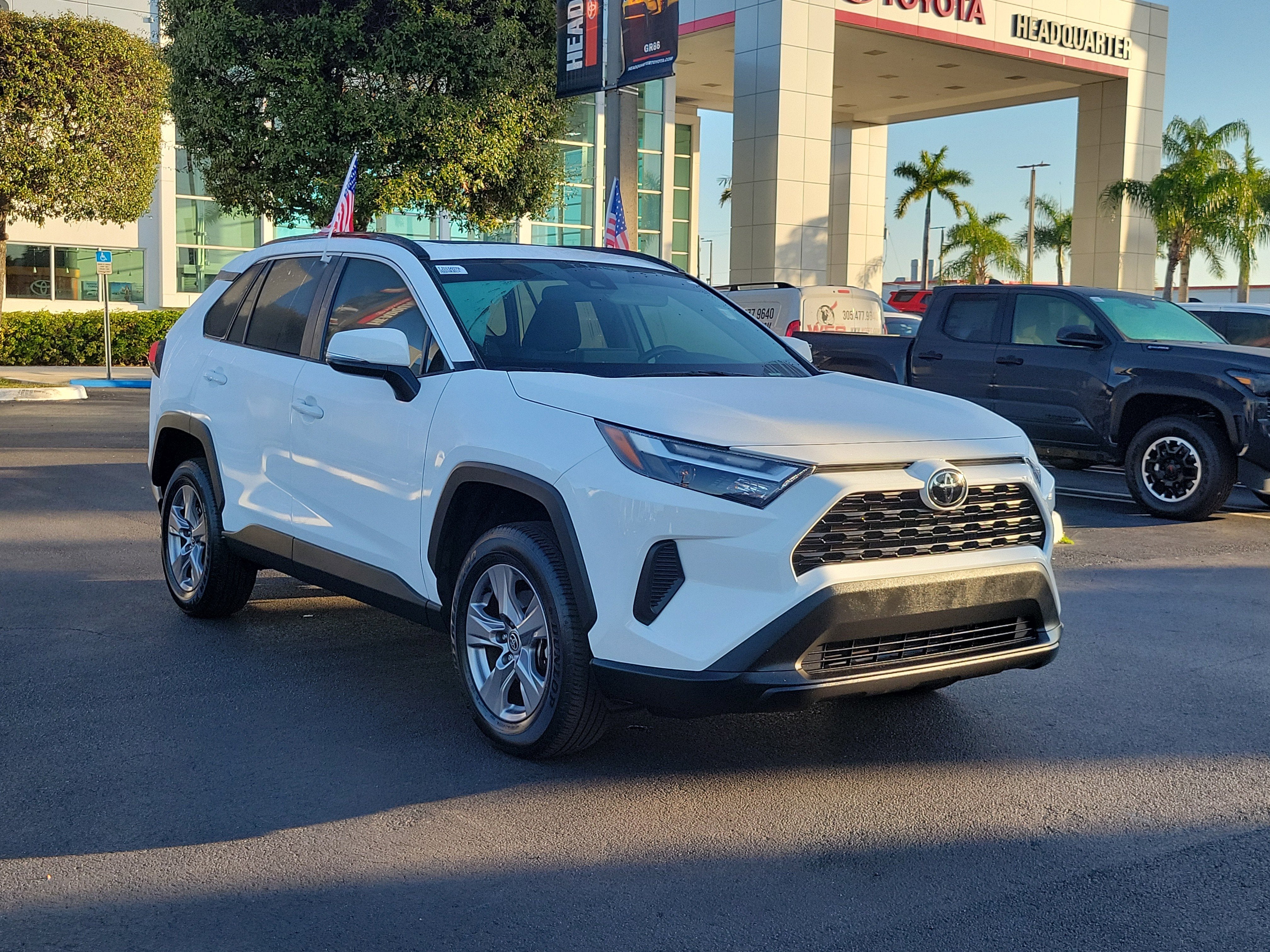 2023 Toyota RAV4 XLE