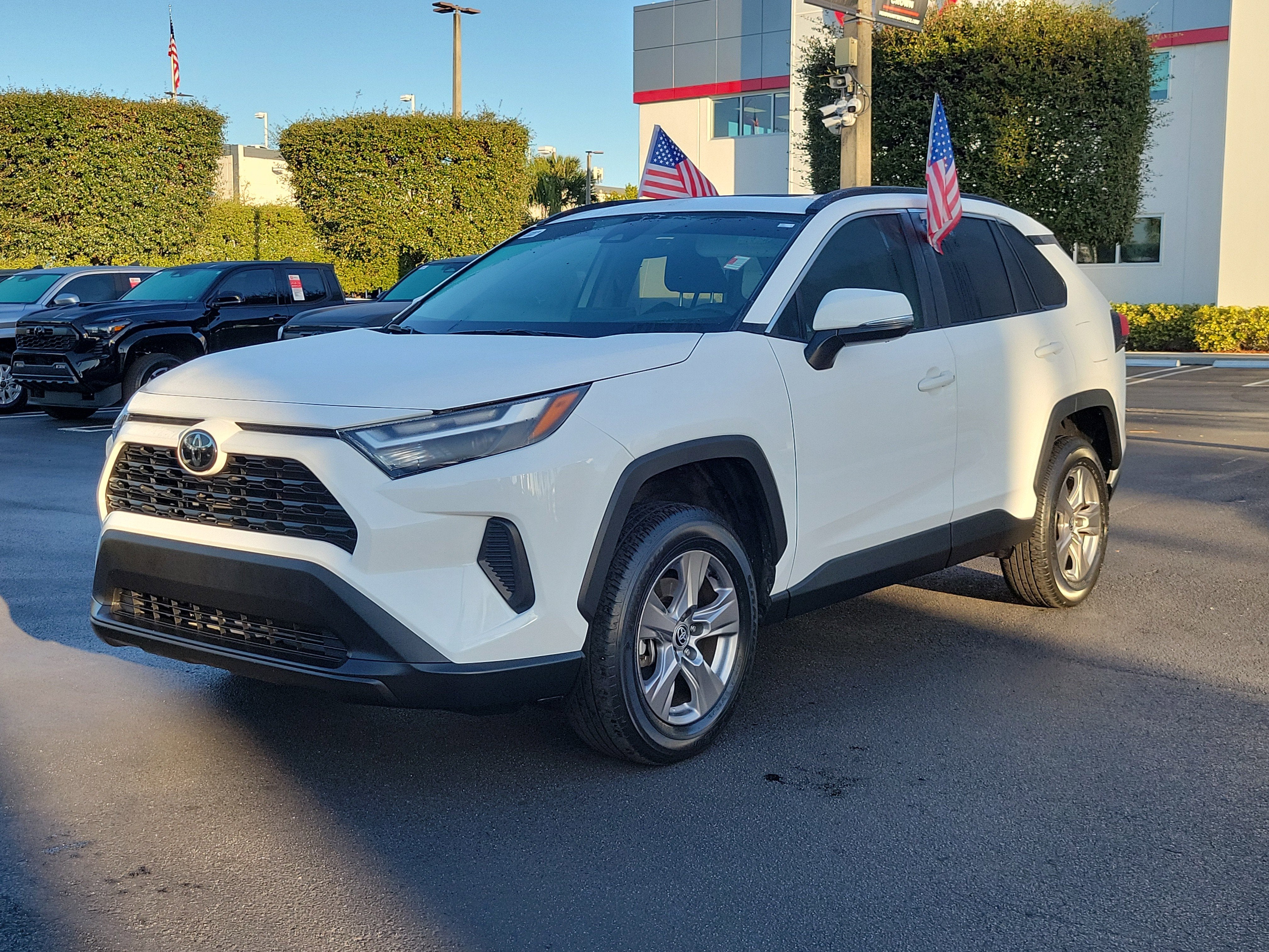 2023 Toyota RAV4 XLE