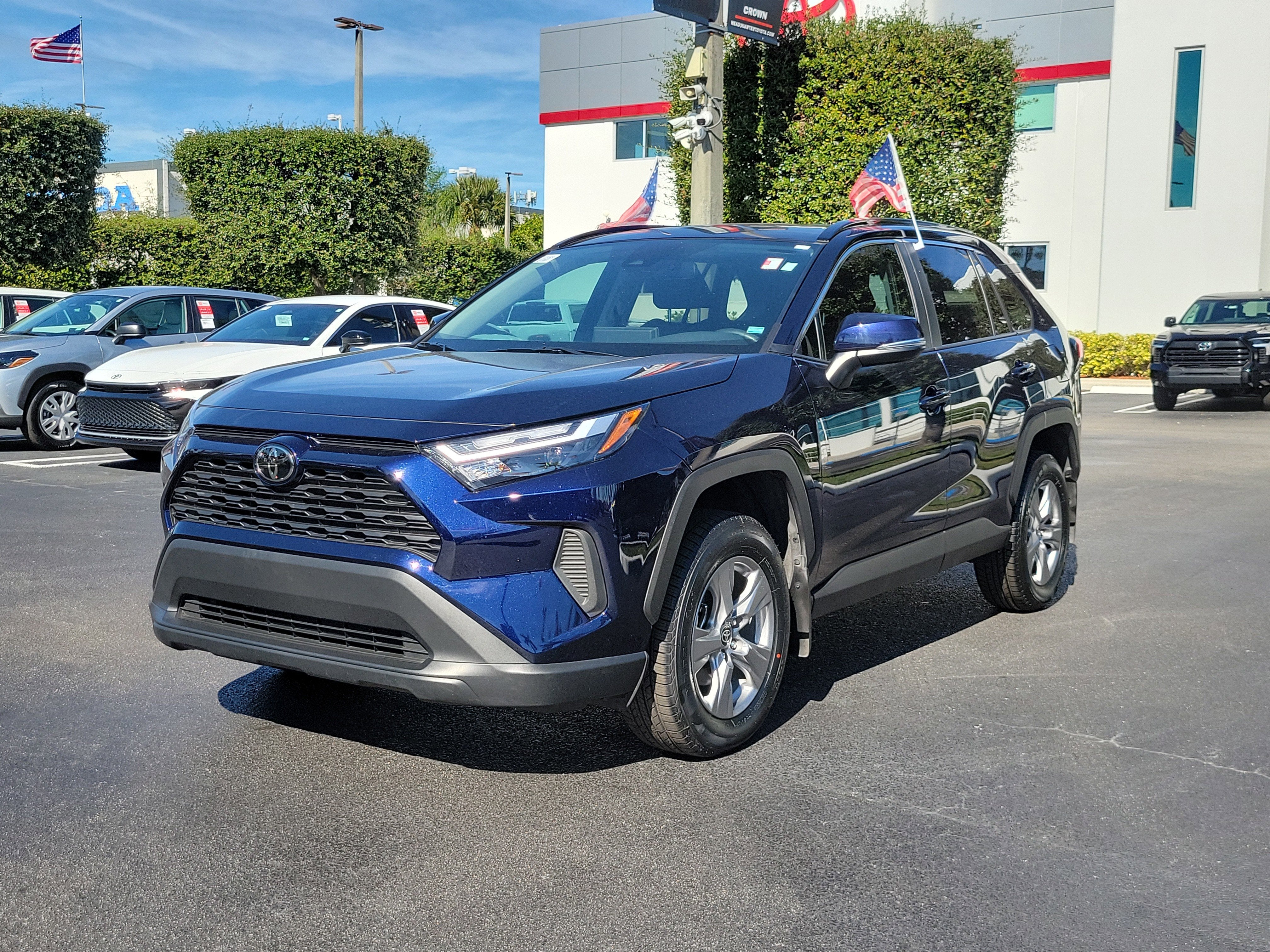 2025 Toyota RAV4 XLE
