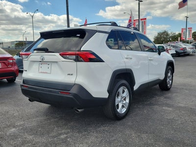 2020 Toyota RAV4 XLE