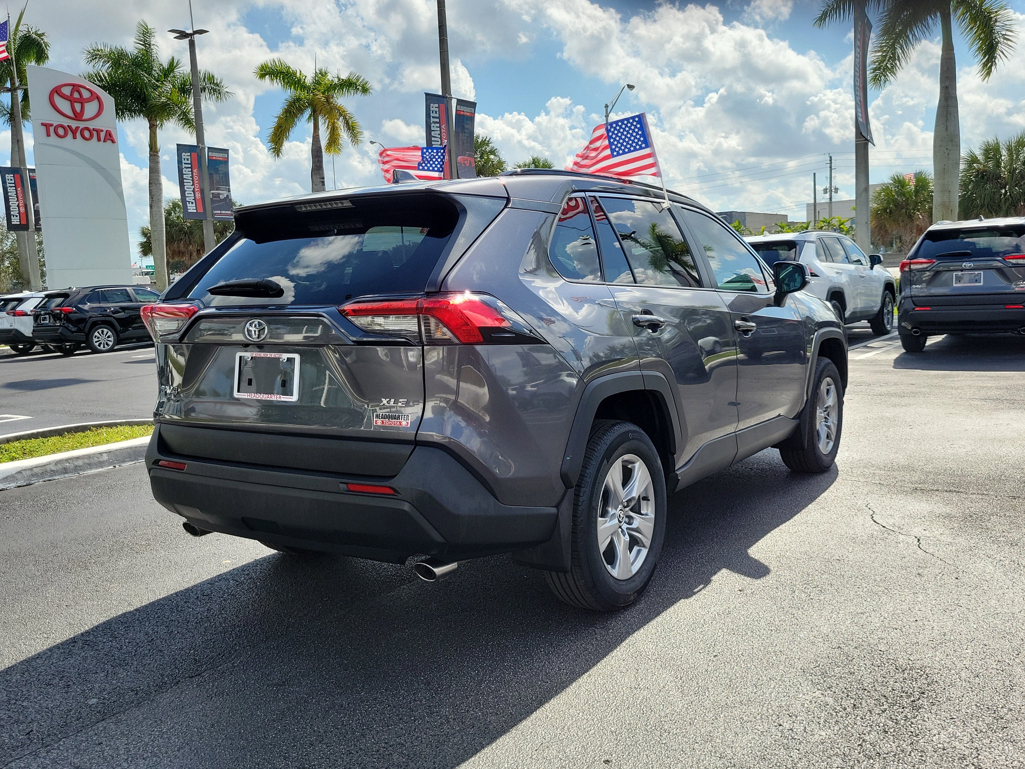 2025 Toyota RAV4 XLE