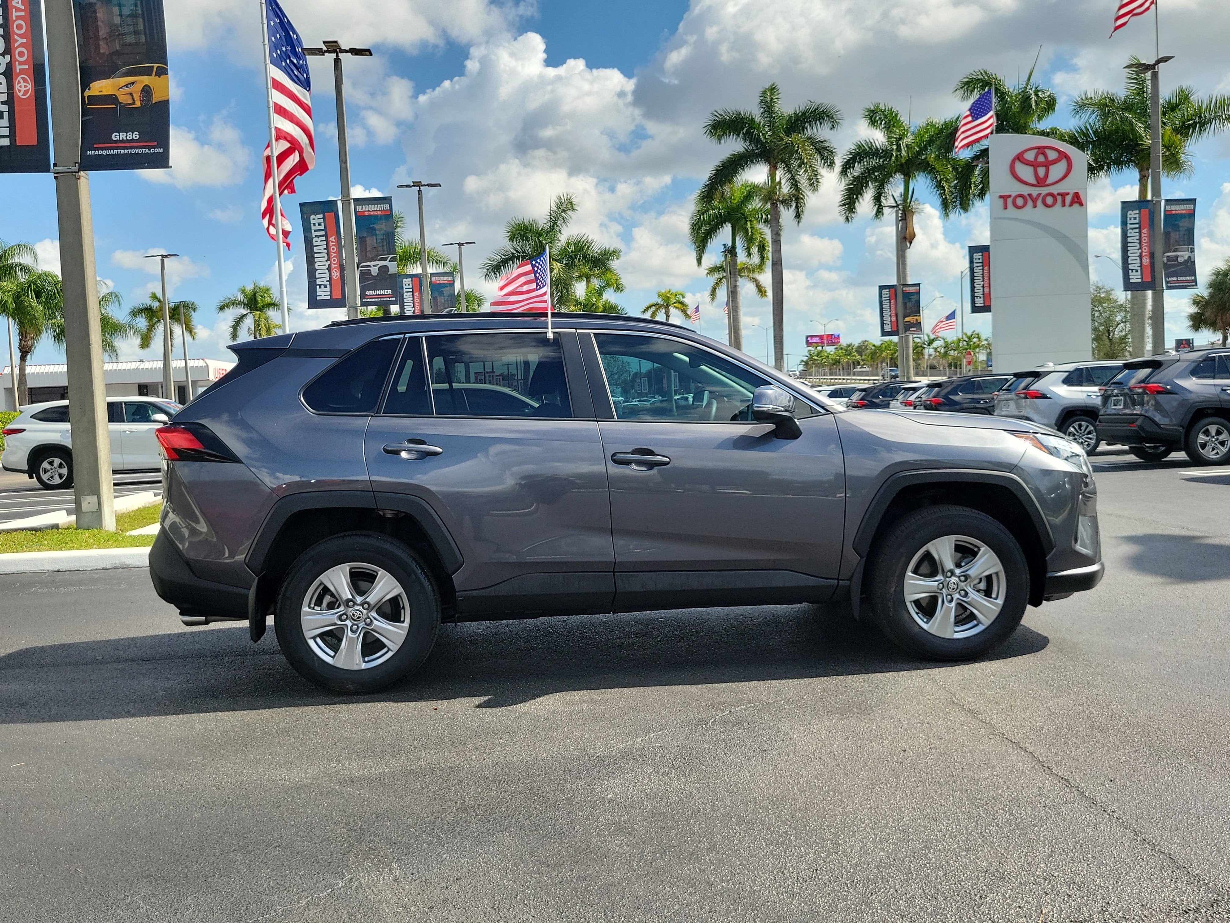 2025 Toyota RAV4 XLE