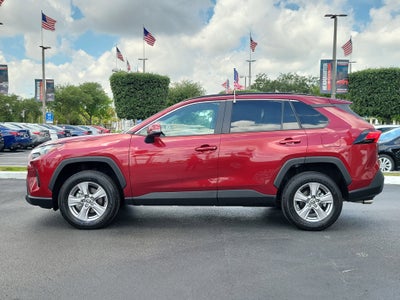 2025 Toyota RAV4 XLE