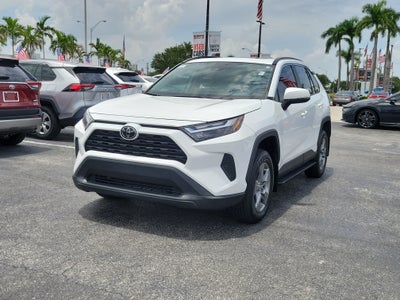 2022 Toyota RAV4 XLE