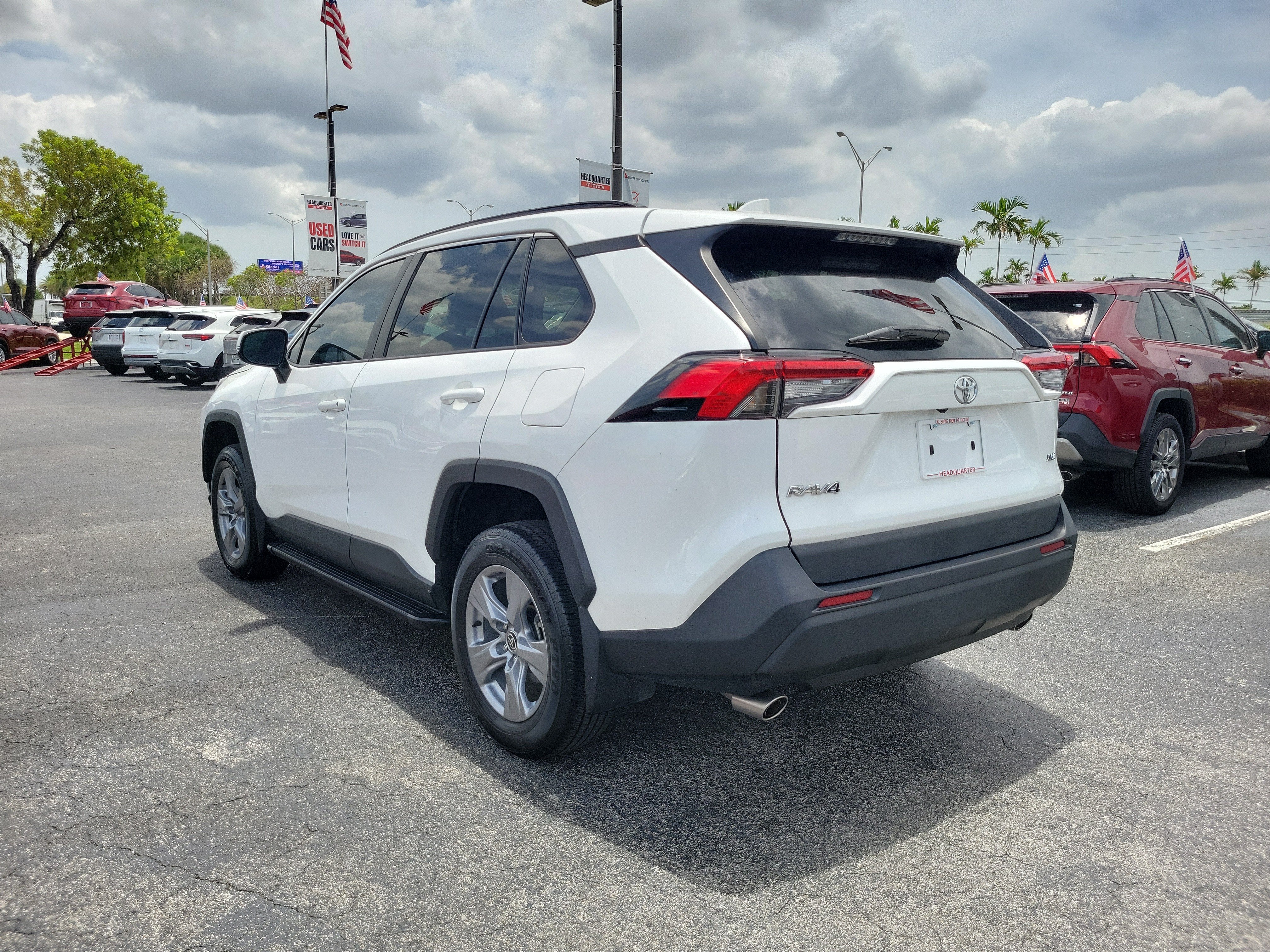 2022 Toyota RAV4 XLE