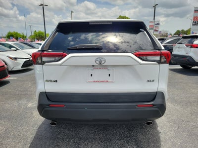 2022 Toyota RAV4 XLE
