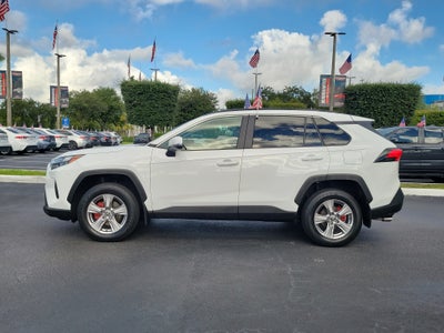 2025 Toyota RAV4 XLE