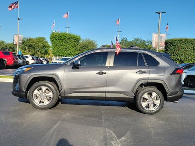 2023 Toyota RAV4 XLE