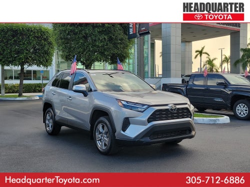 2025 Toyota RAV4 XLE