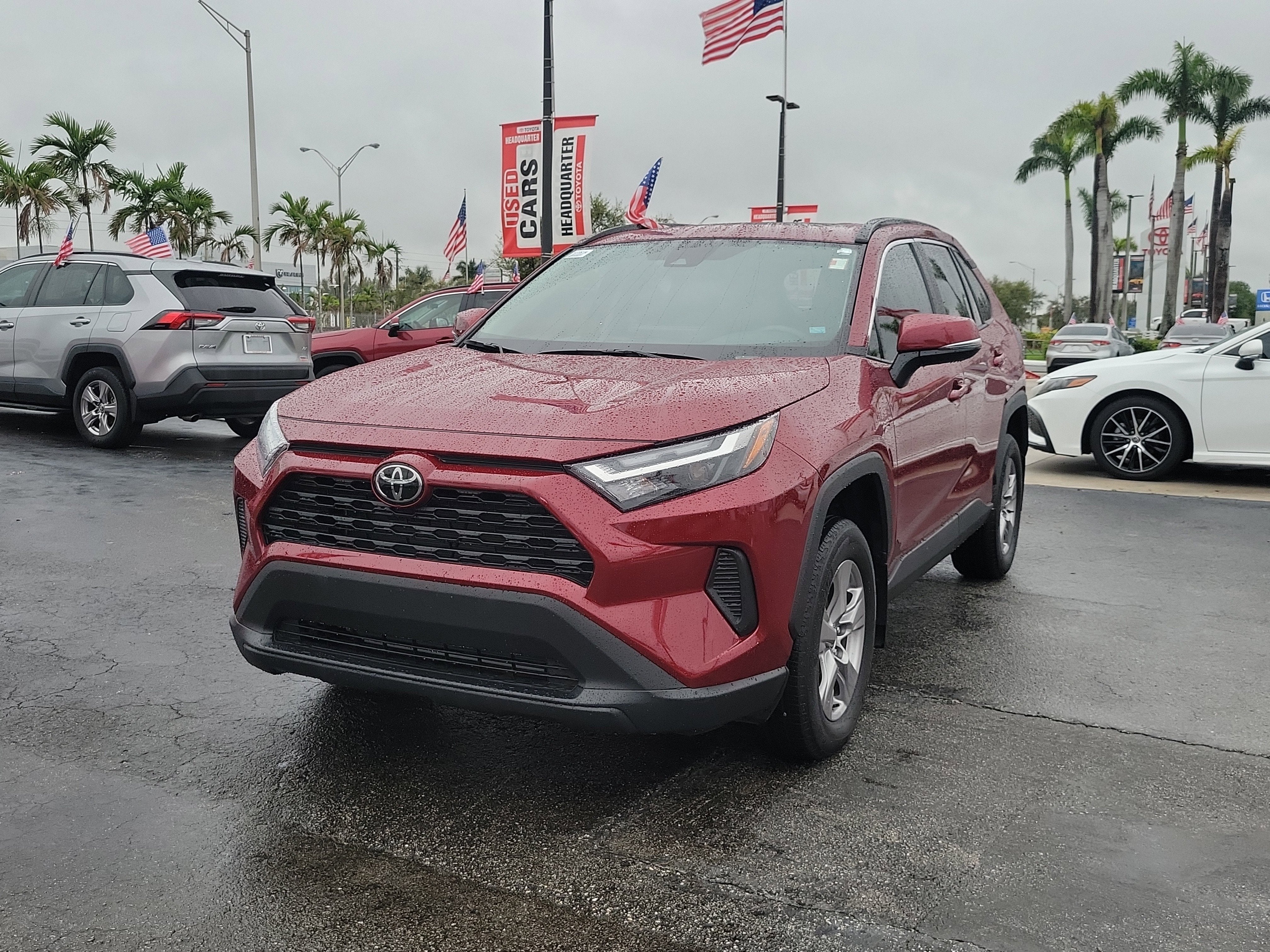 2025 Toyota RAV4 XLE