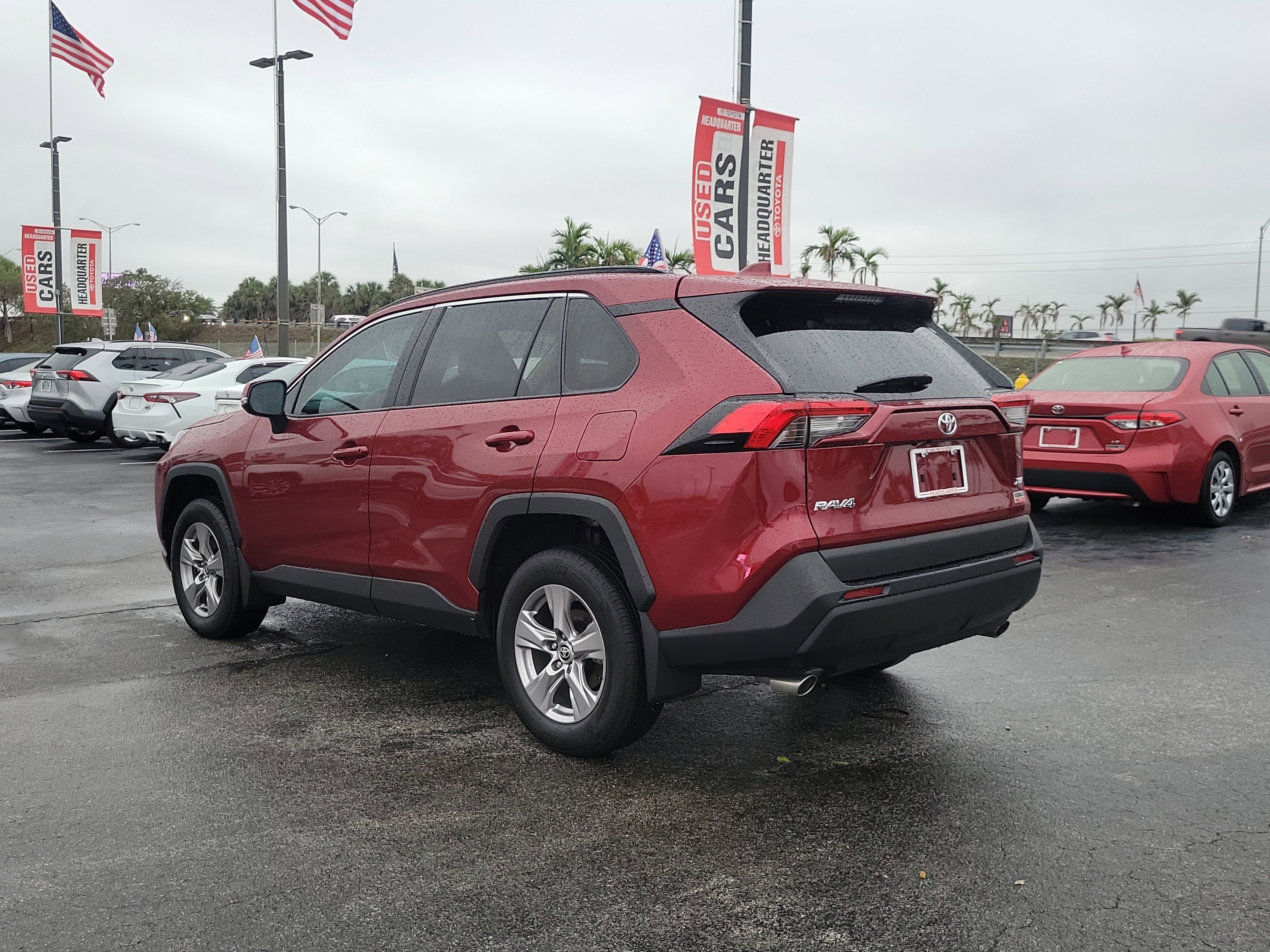 2025 Toyota RAV4 XLE