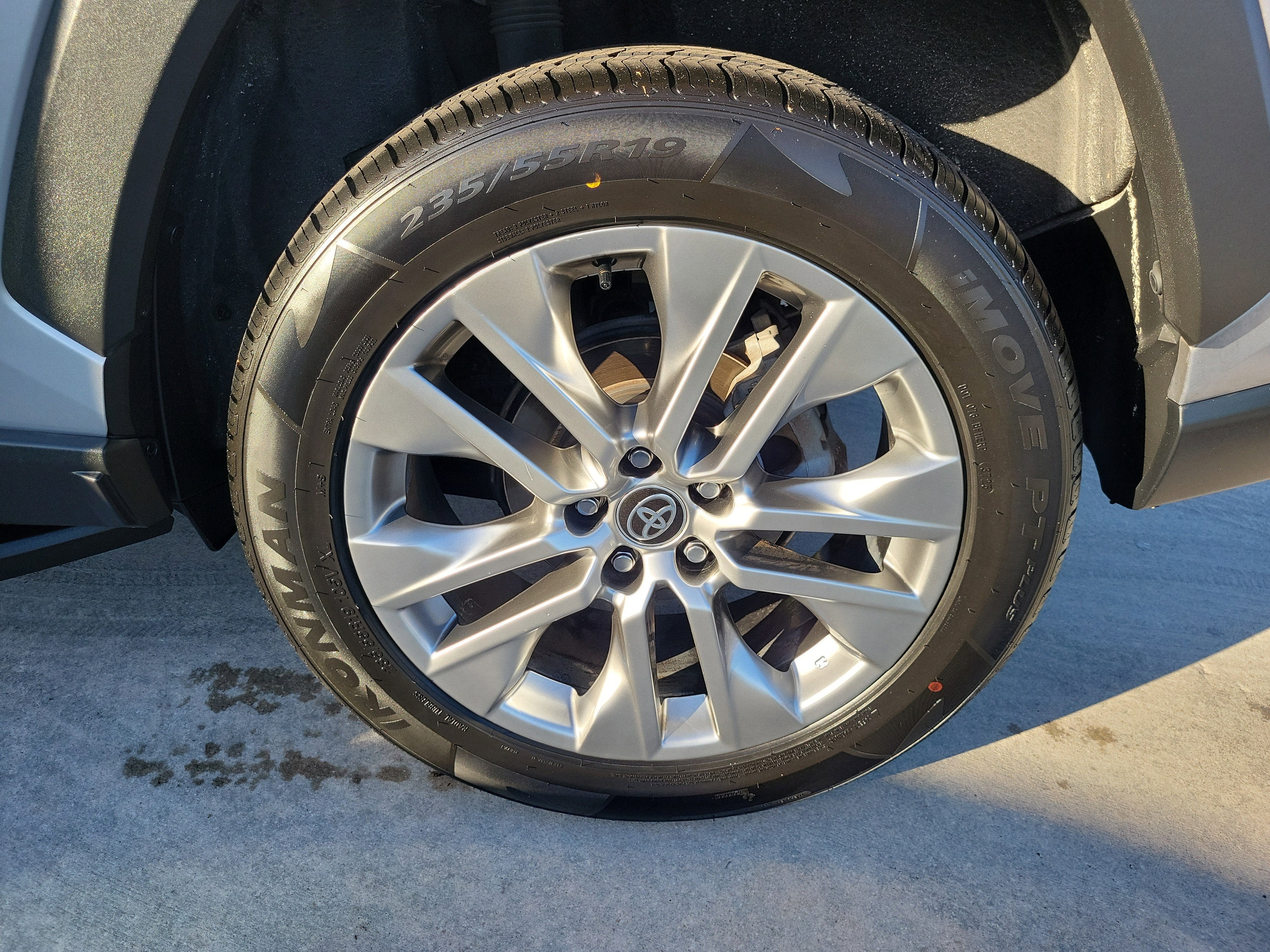 2023 Toyota RAV4 Limited