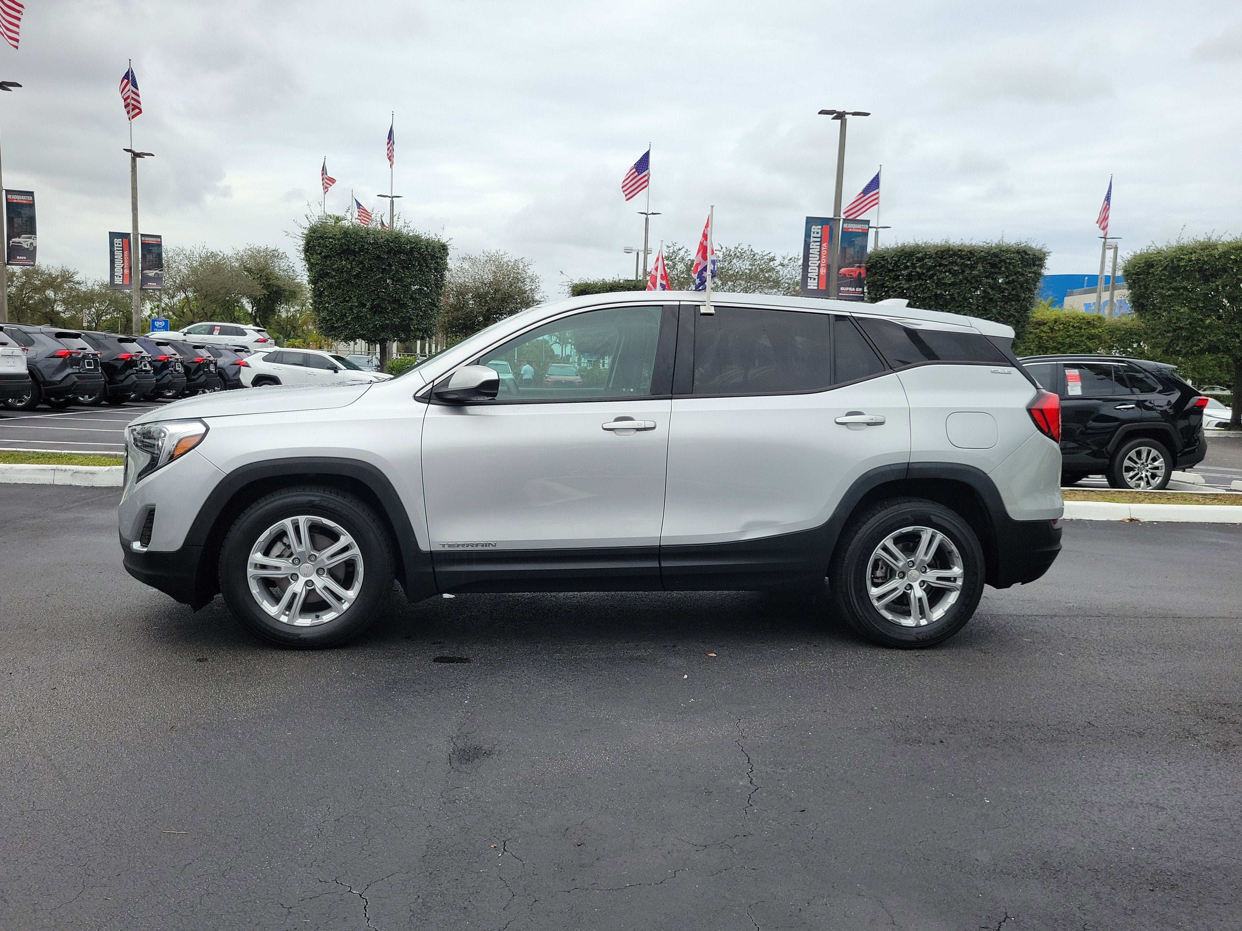 2021 GMC Terrain SLE