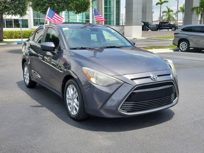 2017 Toyota Yaris iA Manual (Natl)