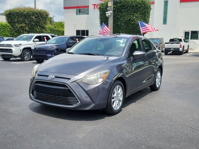 2017 Toyota Yaris iA Manual (Natl)