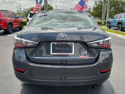 2017 Toyota Yaris iA Manual (Natl)