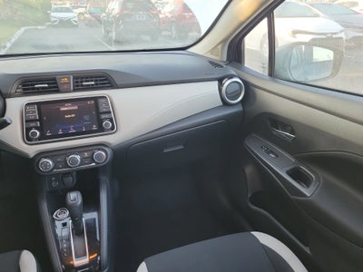2022 Nissan Versa SV