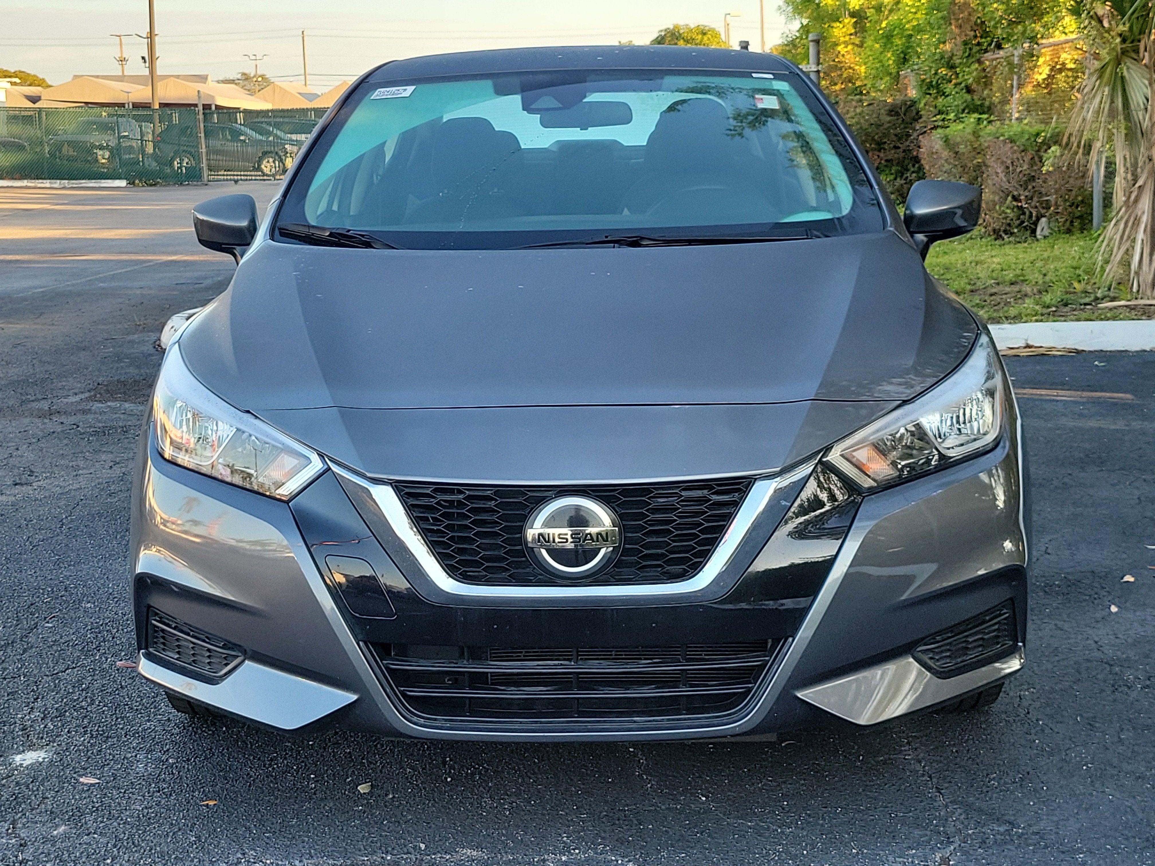 2022 Nissan Versa SV