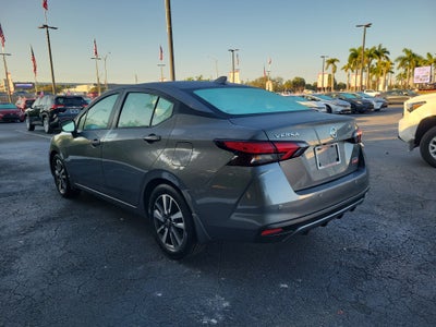 2022 Nissan Versa SV