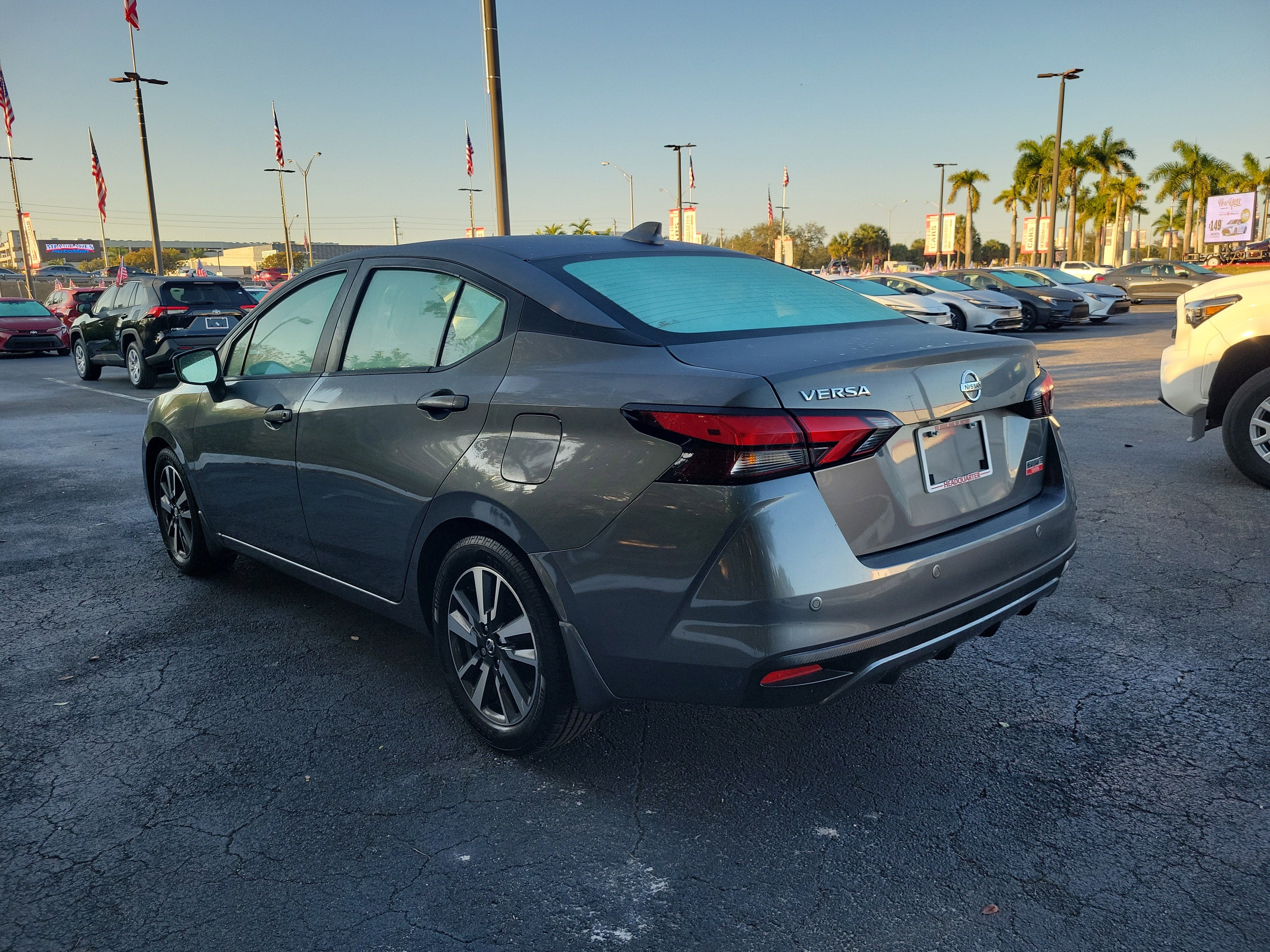 2022 Nissan Versa SV