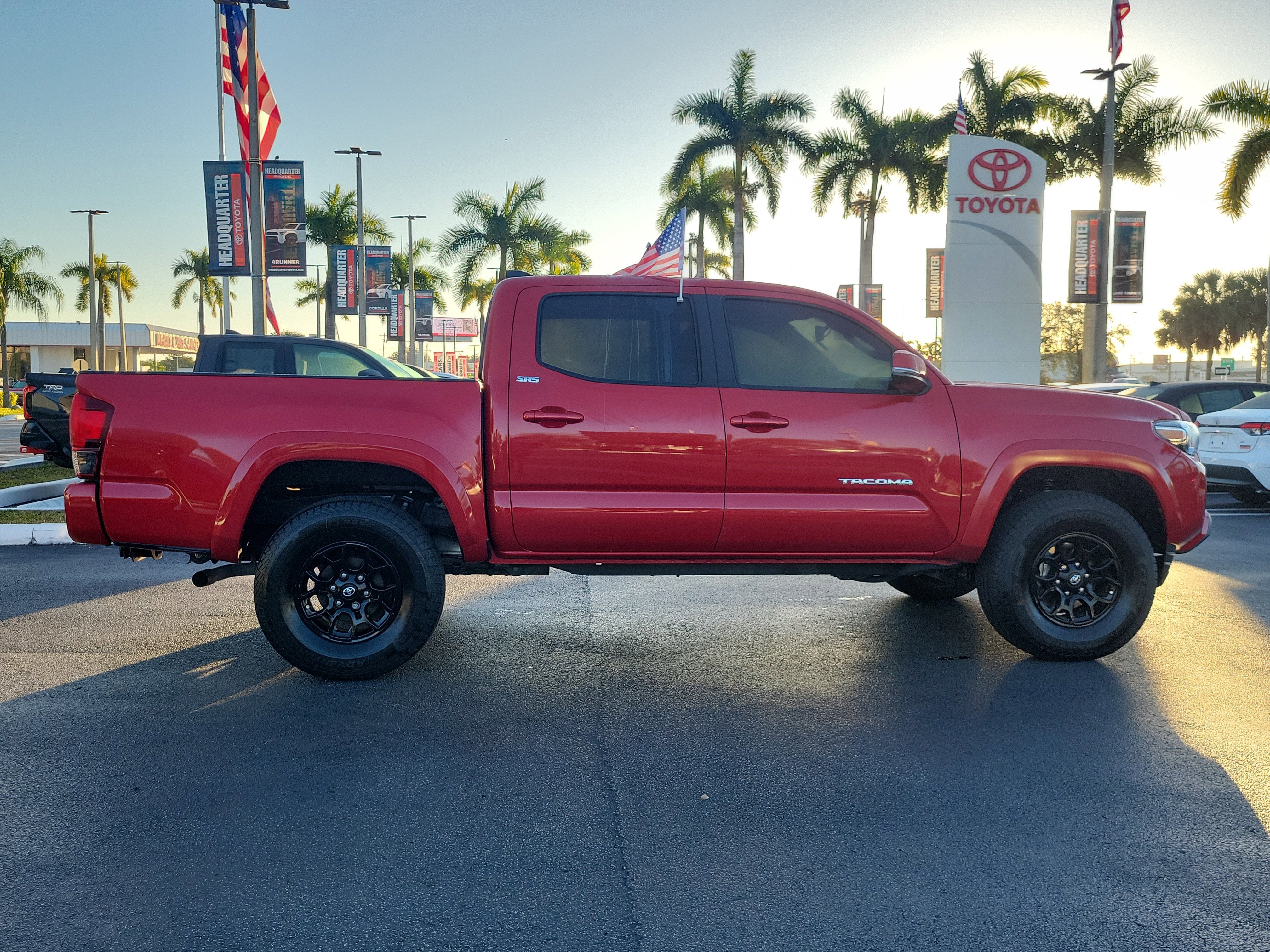2022 Toyota Tacoma 2WD SR5