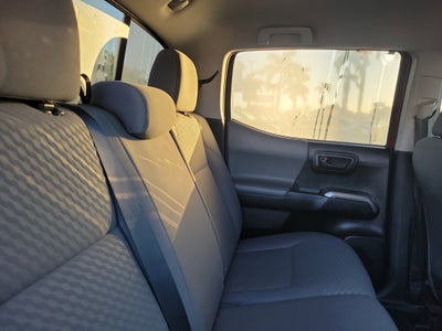 2022 Toyota Tacoma 2WD SR5