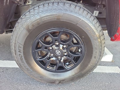 2022 Toyota Tacoma 2WD SR5
