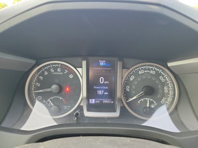 2022 Toyota Tacoma 2WD SR5