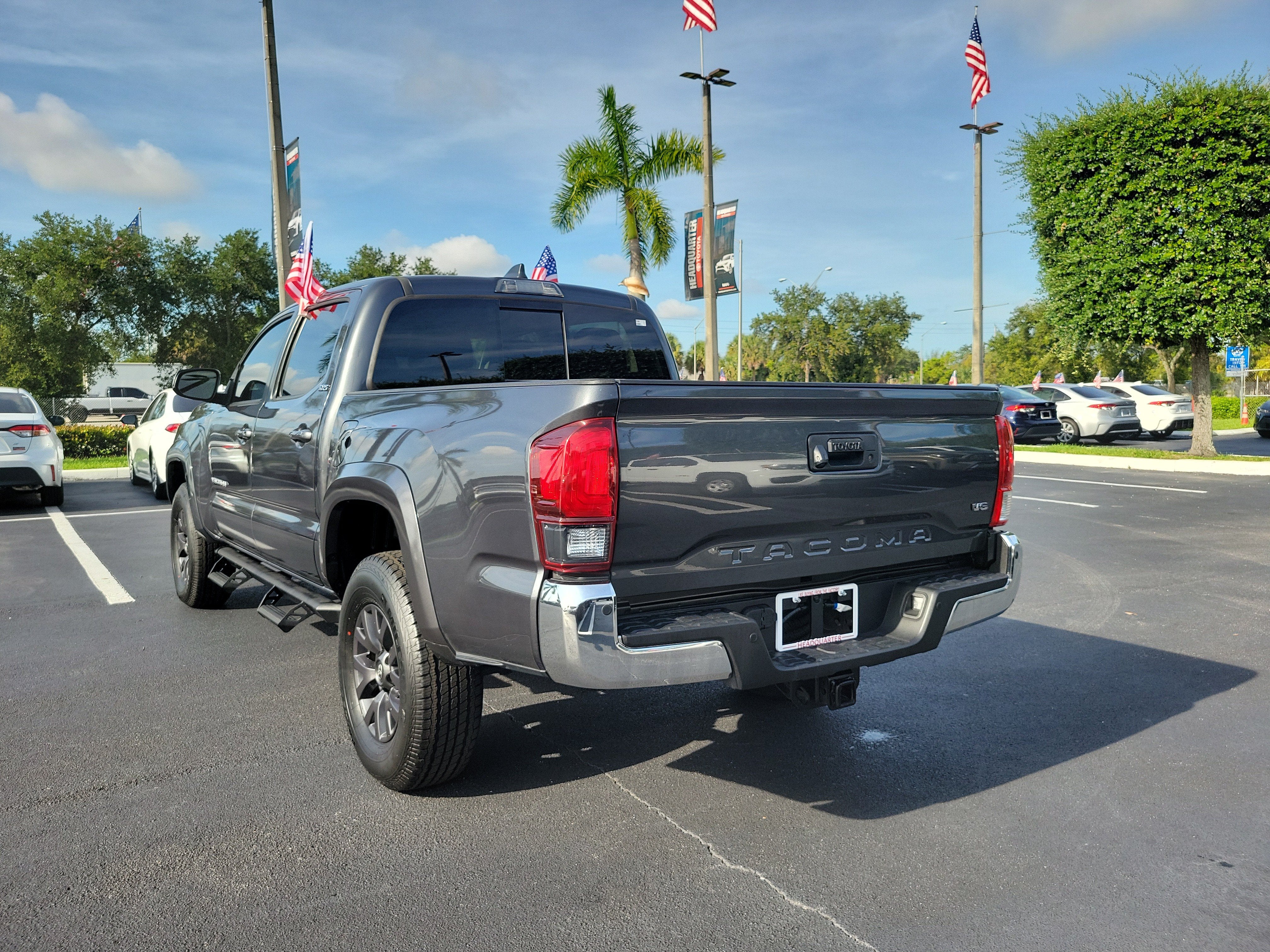 2022 Toyota Tacoma 2WD SR5