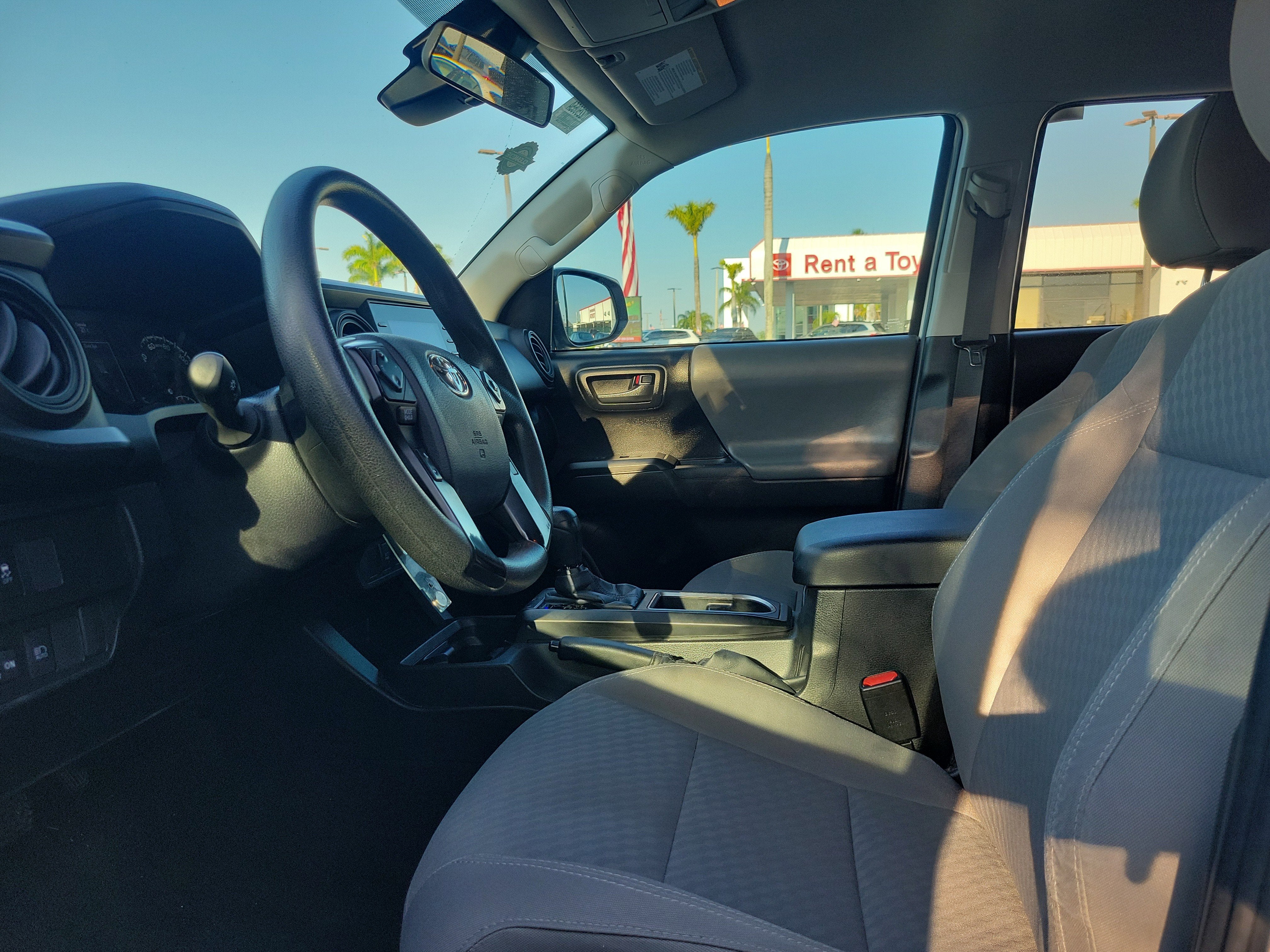 2022 Toyota Tacoma 4WD SR