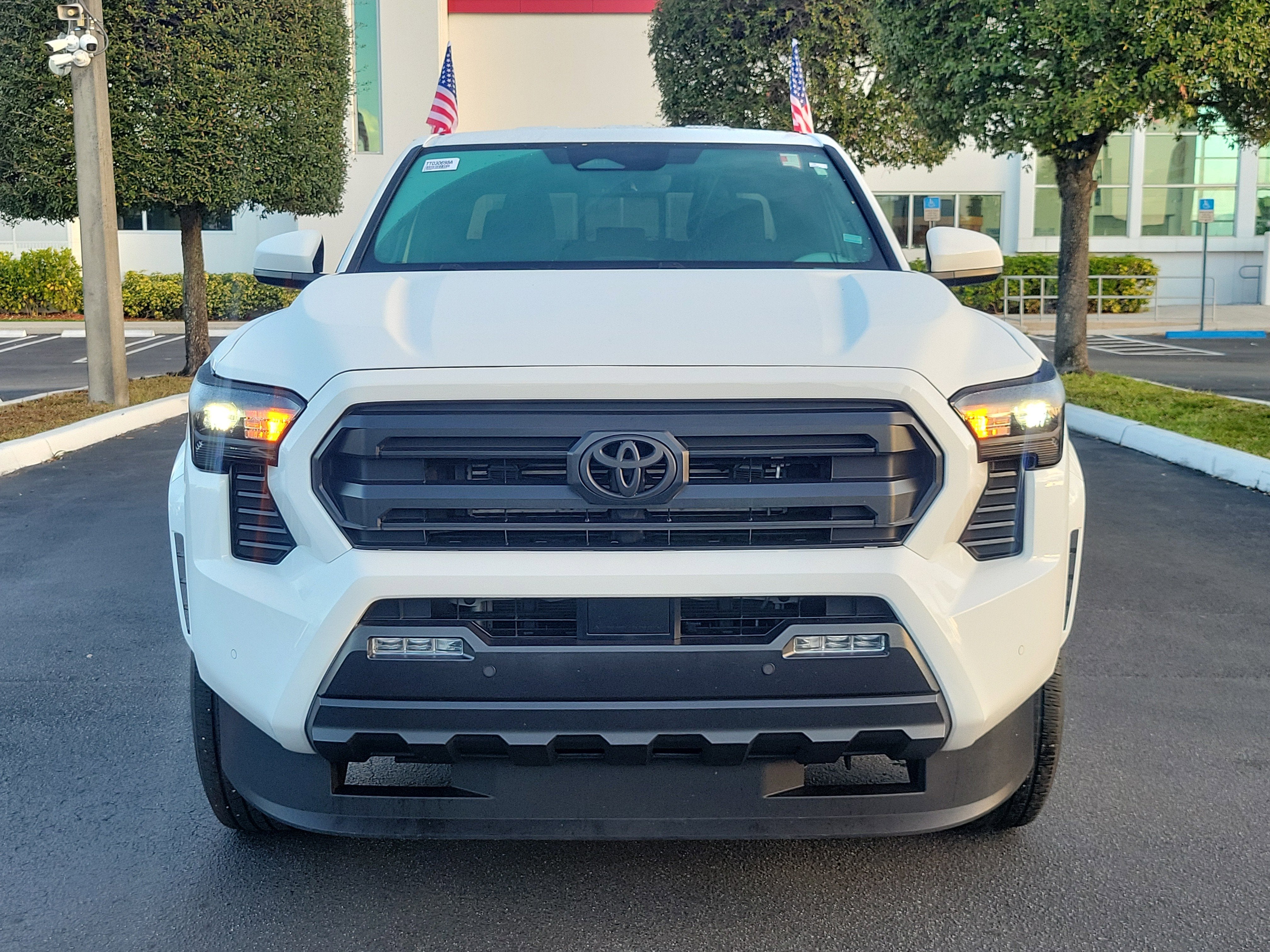 2024 Toyota Tacoma 2WD SR5