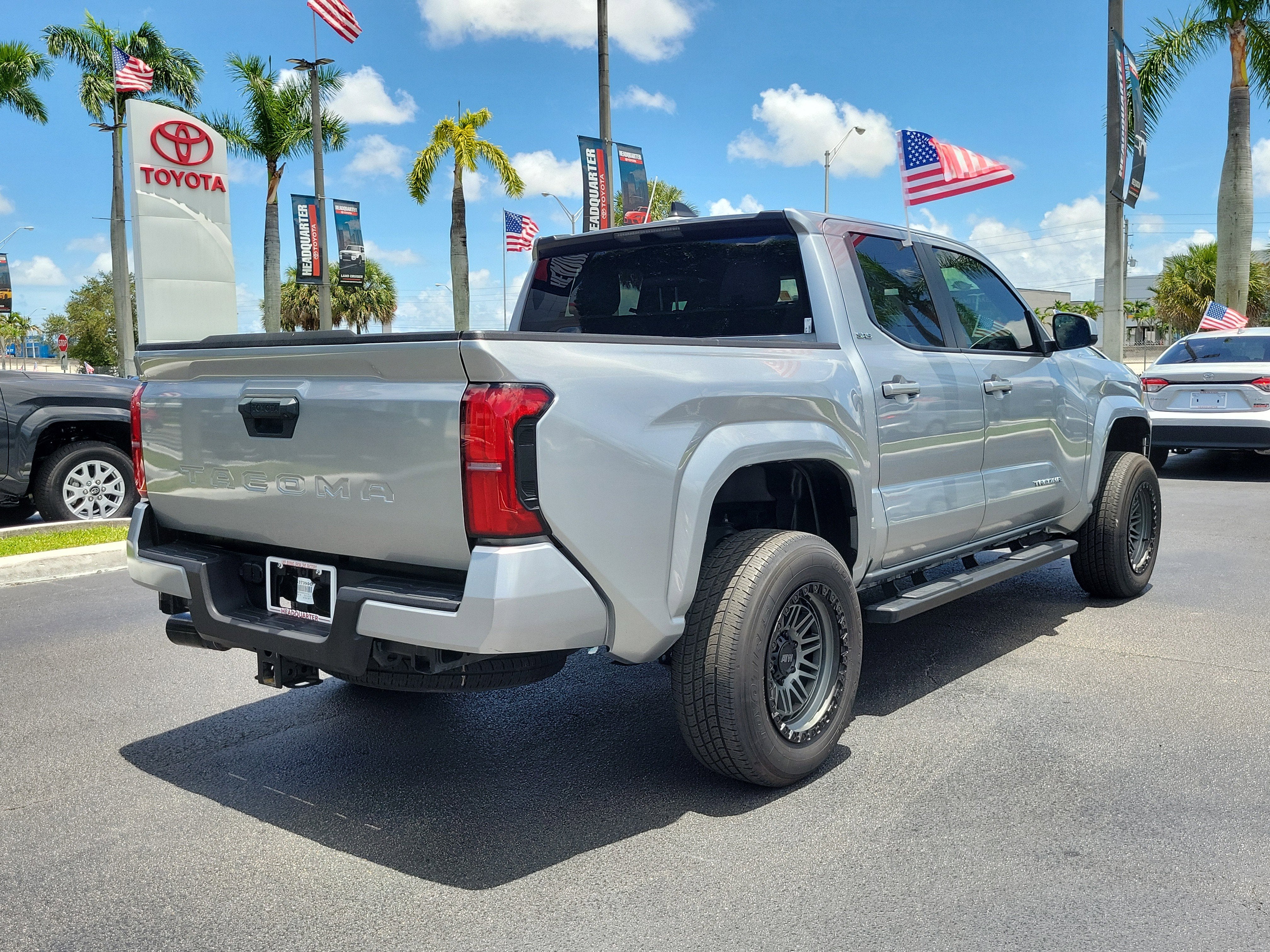 2025 Toyota Tacoma 2WD SR5