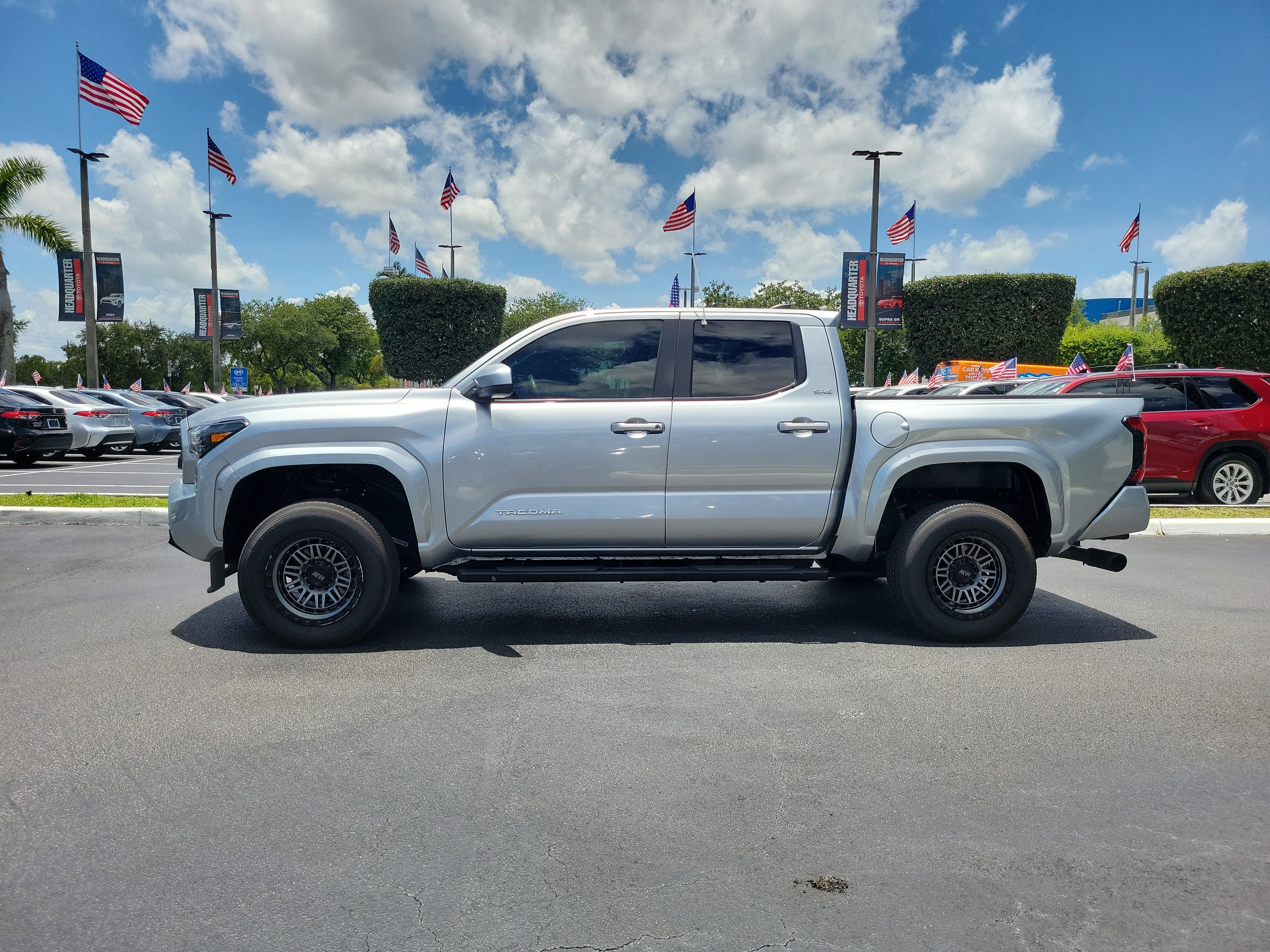 2025 Toyota Tacoma 2WD SR5