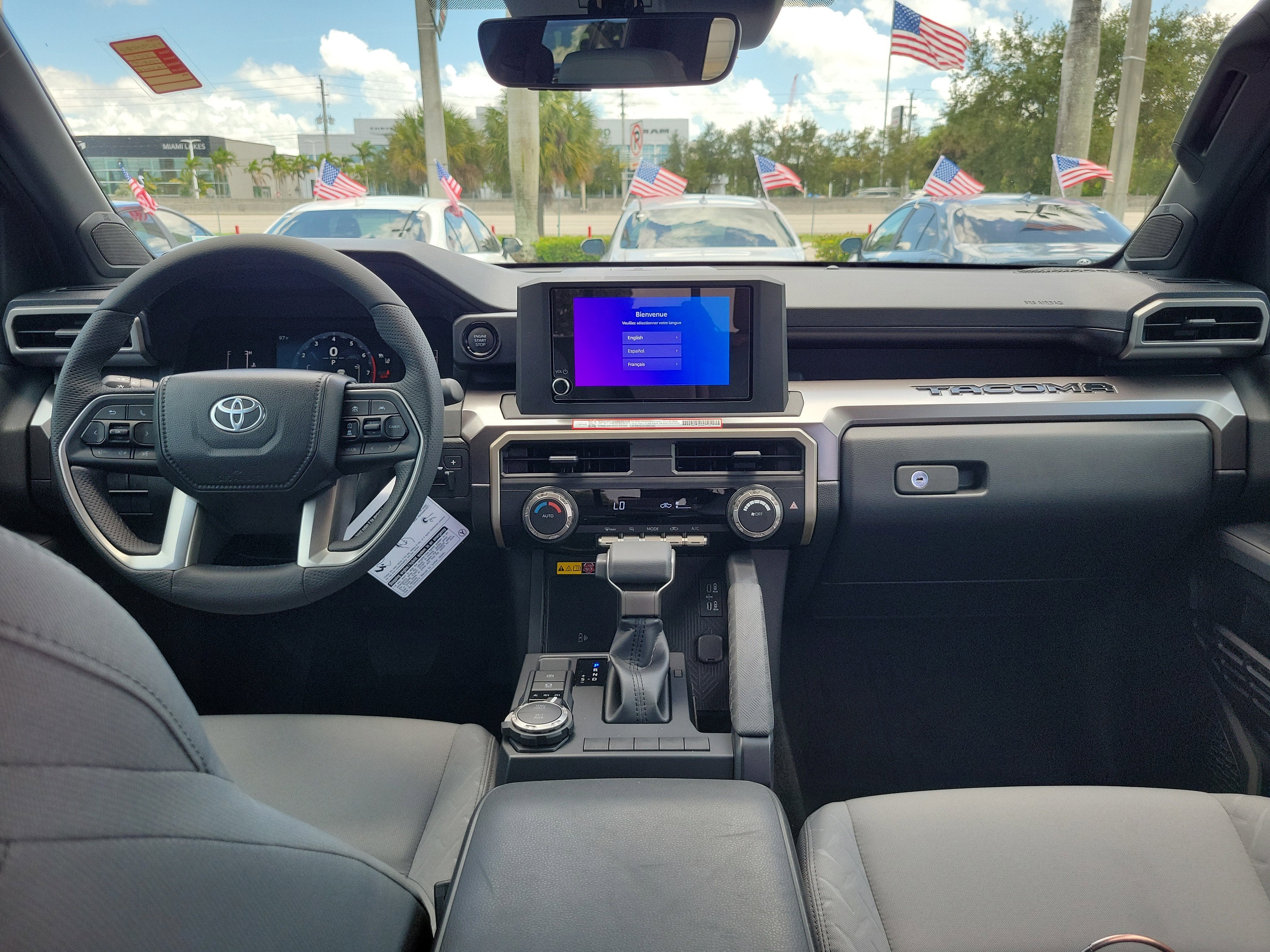 2025 Toyota Tacoma 4WD SR5