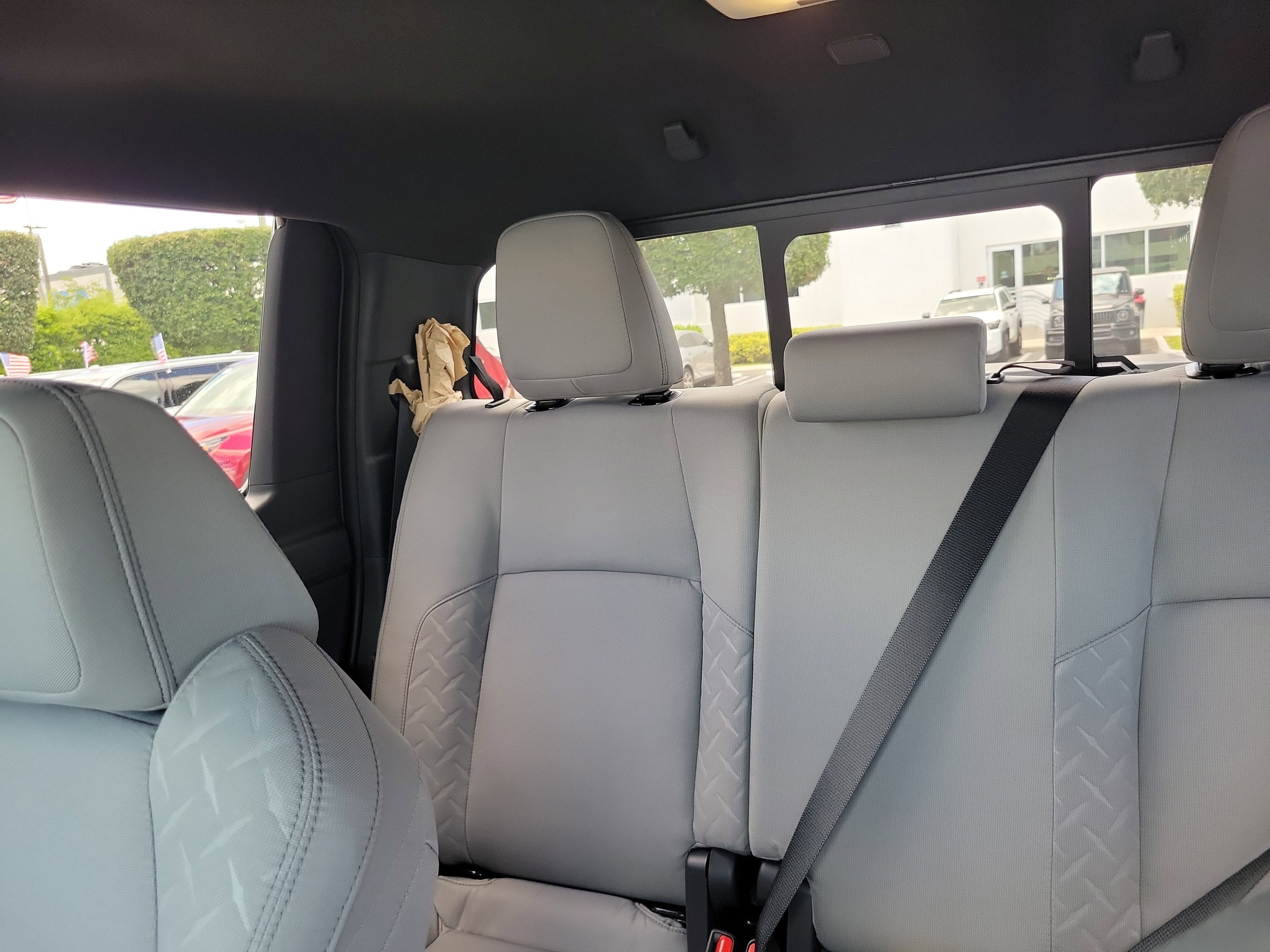 2025 Toyota Tacoma 4WD SR5