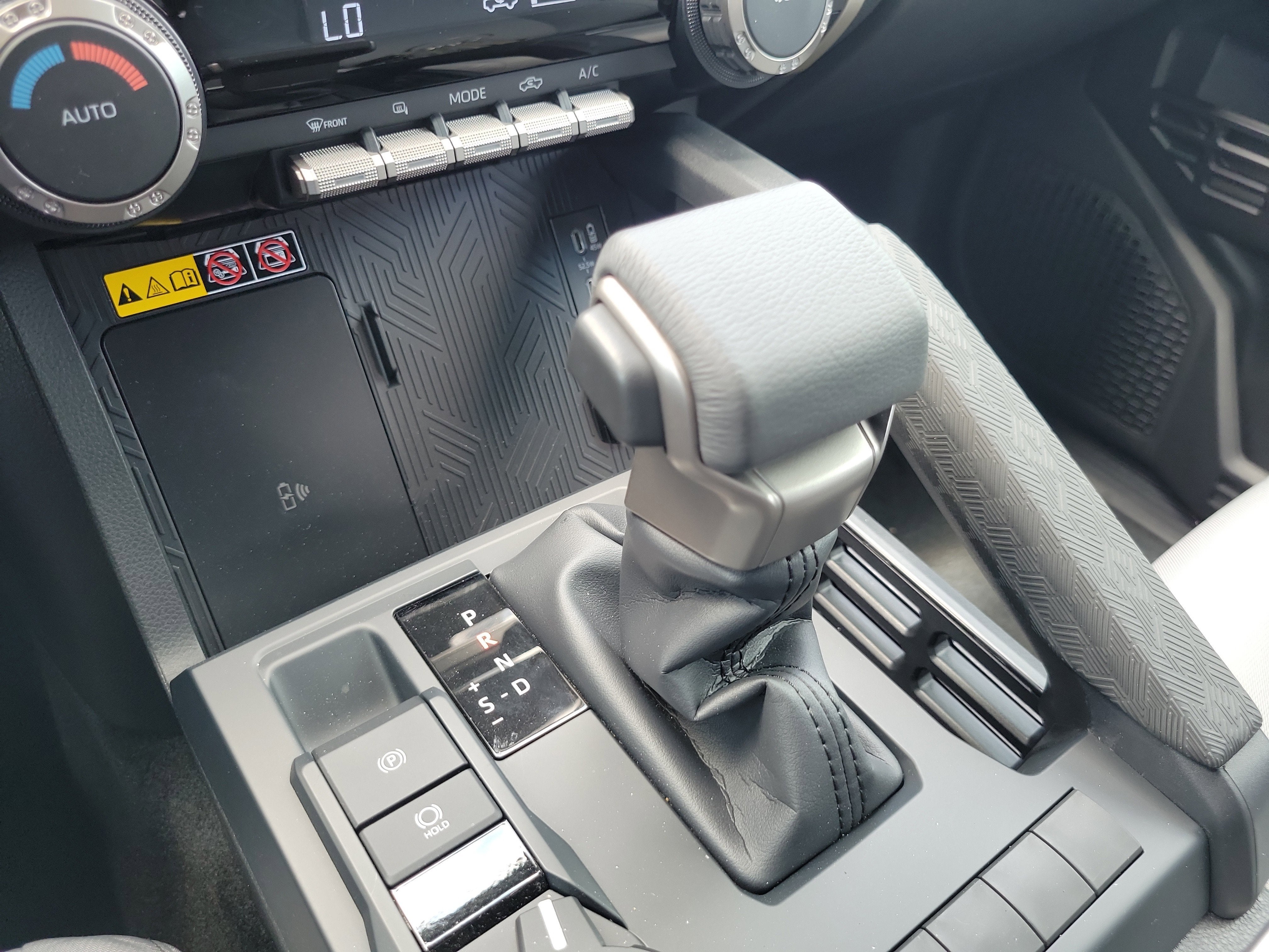 2025 Toyota Tacoma 4WD SR5