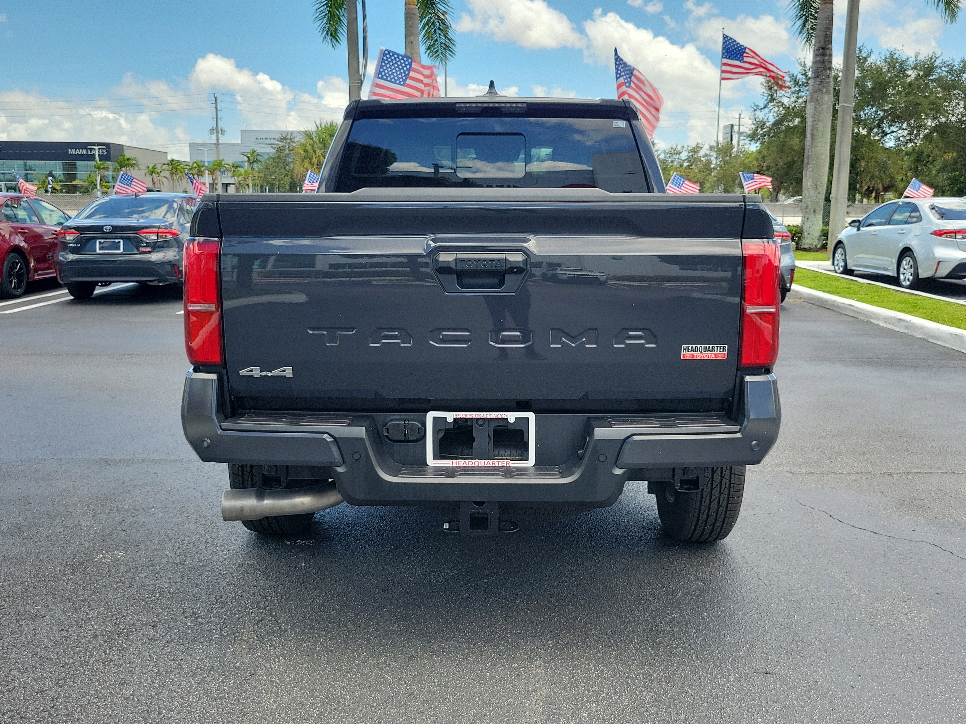 2025 Toyota Tacoma 4WD SR5
