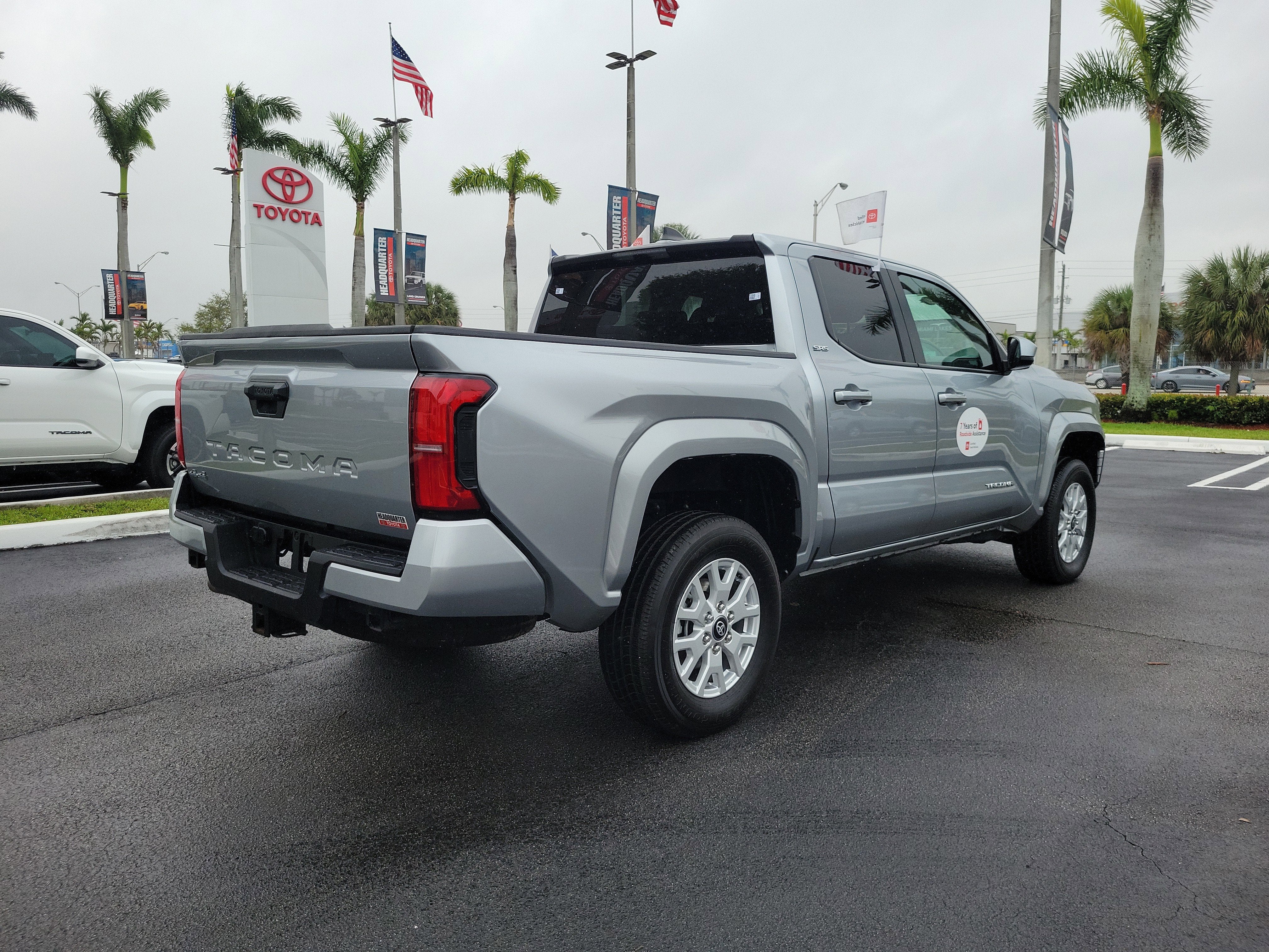 2025 Toyota Tacoma 4WD SR5