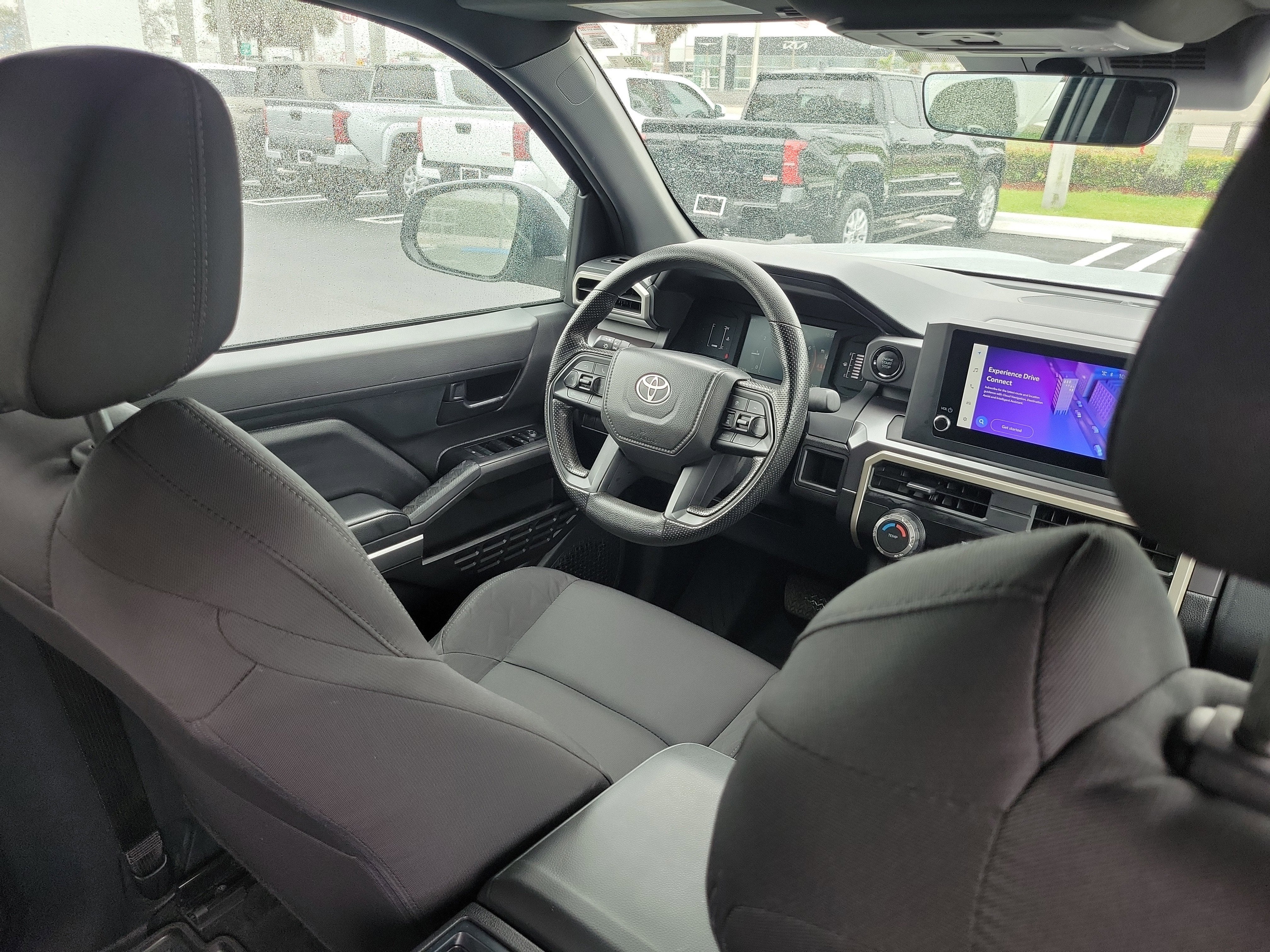 2025 Toyota Tacoma 4WD SR5