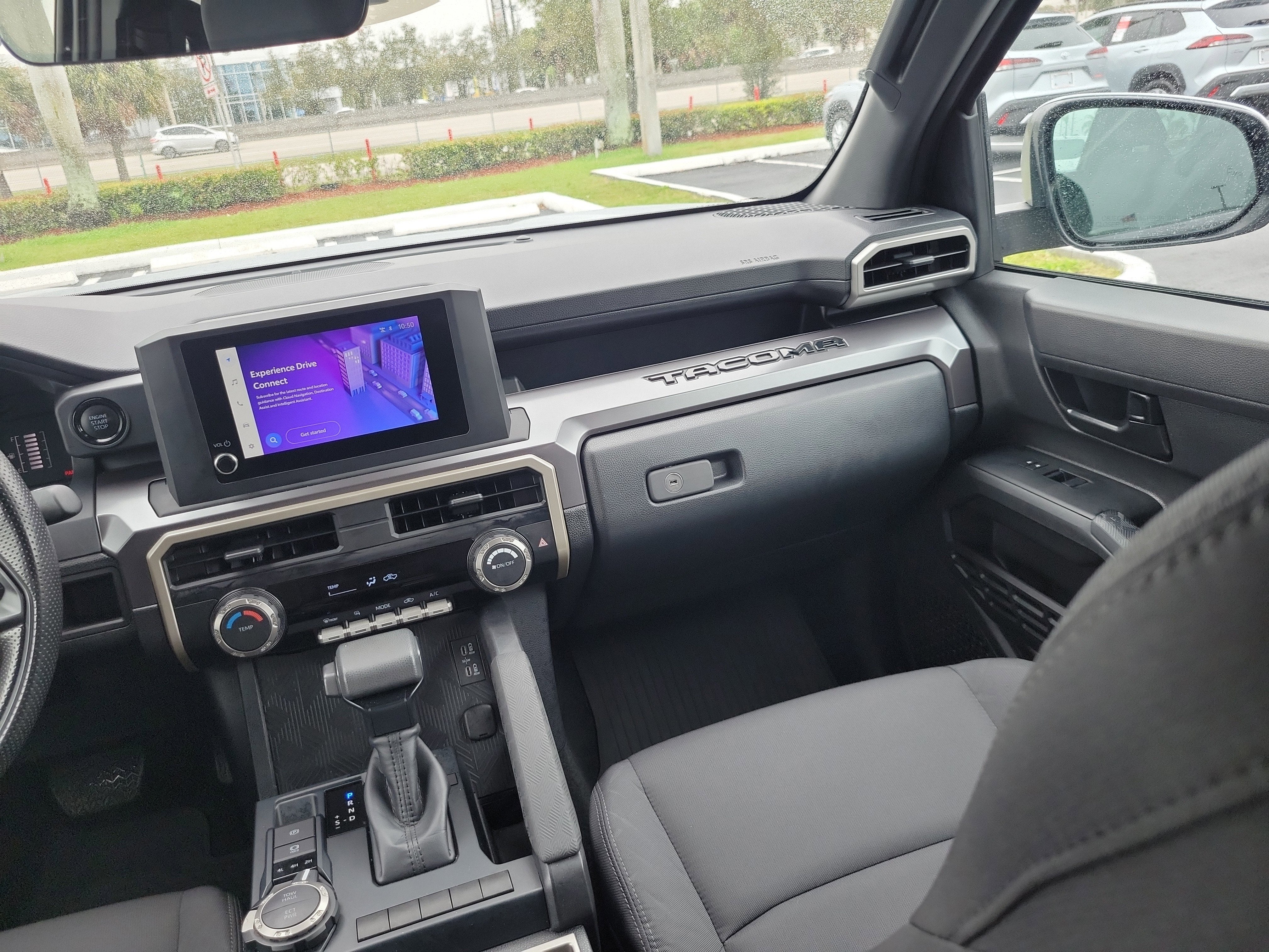 2025 Toyota Tacoma 4WD SR5